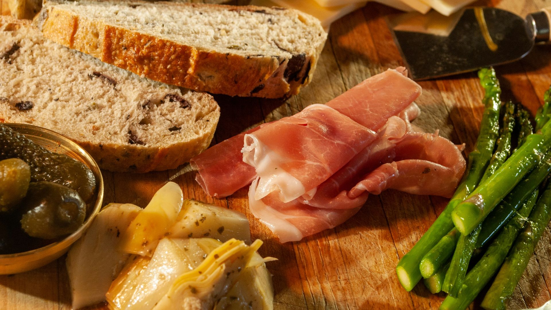16. Antipasto aux charcuteries