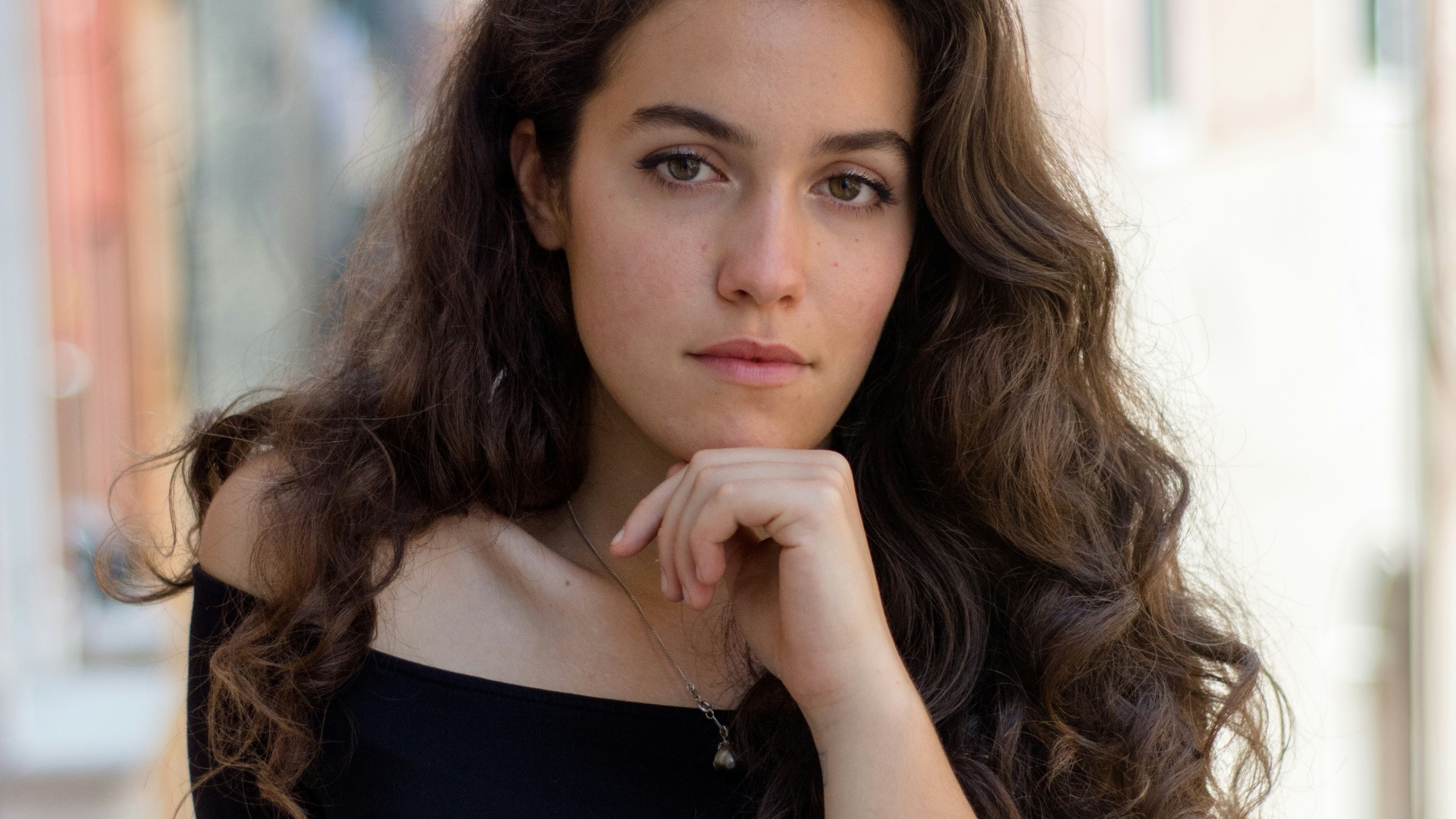 13. Xiomara