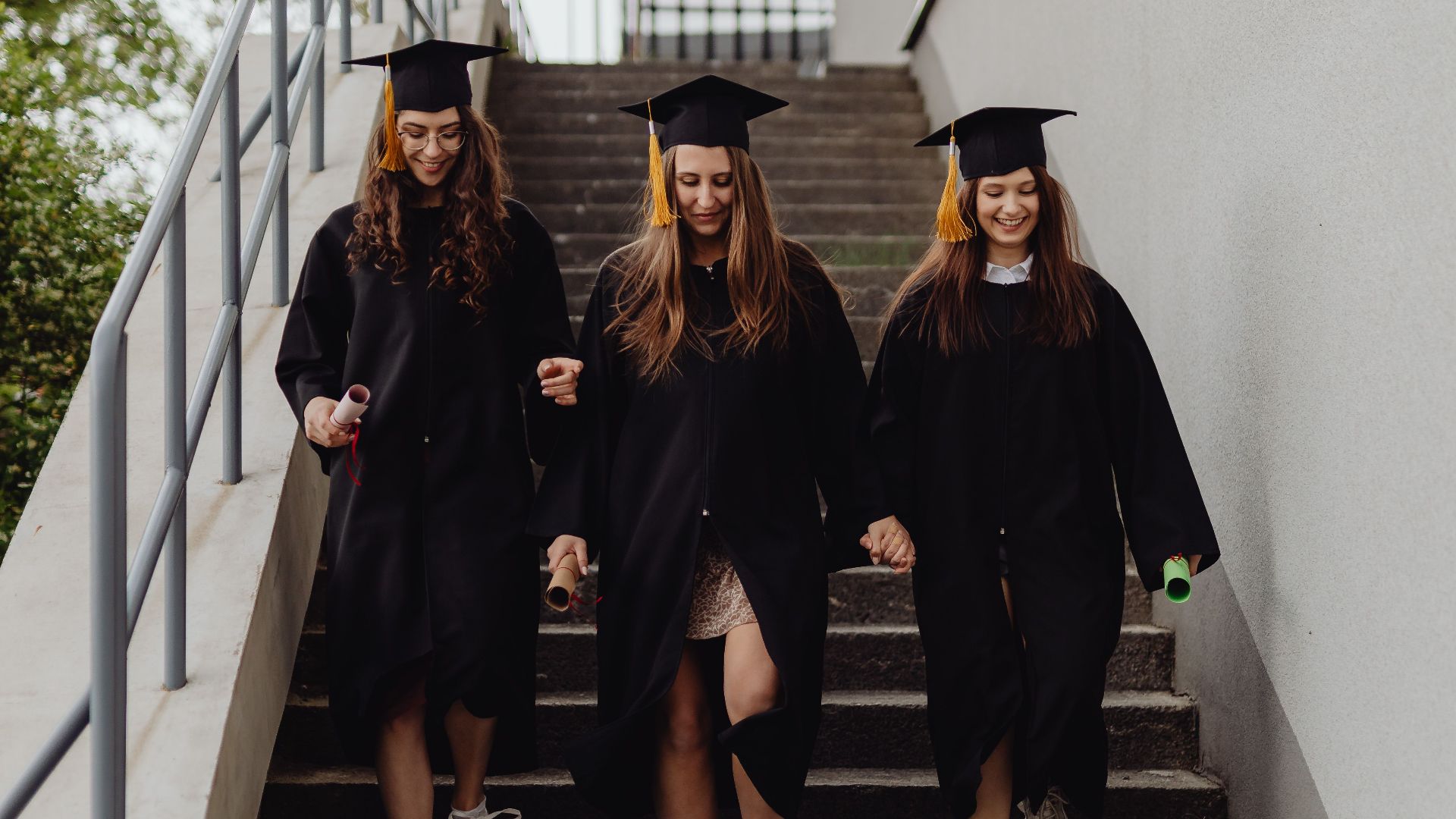 6. Permettre aux femmes d'accéder à l'enseignement supérieur