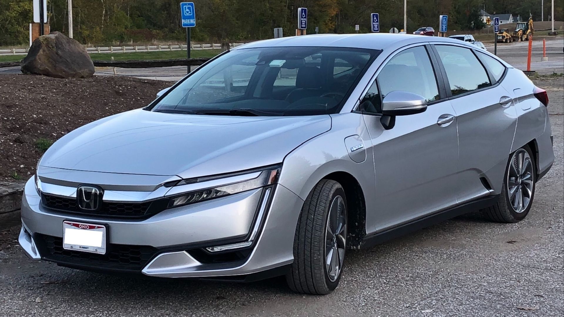 6. Honda Clarity Fuel Cell