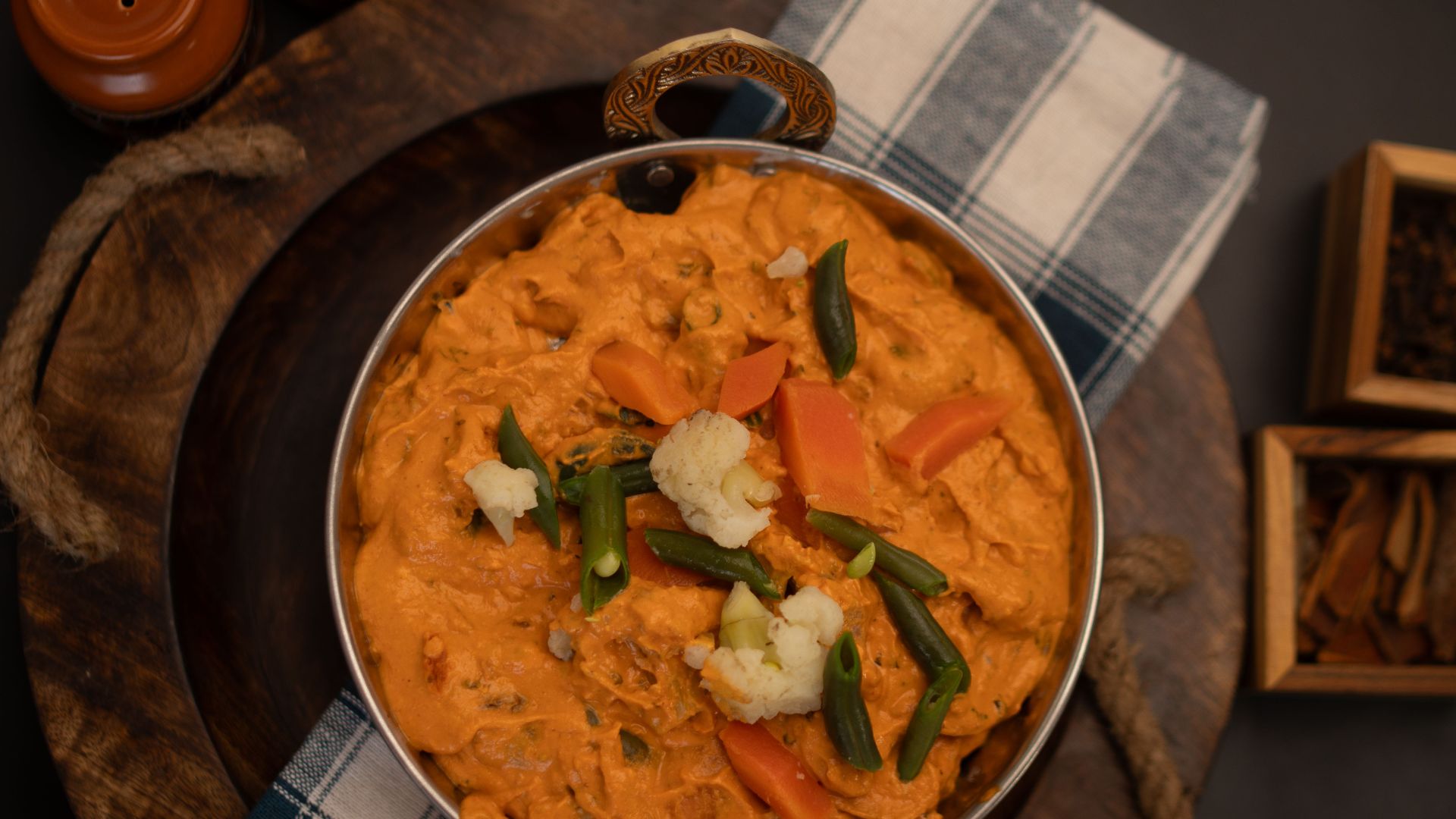 5. Navratan Korma