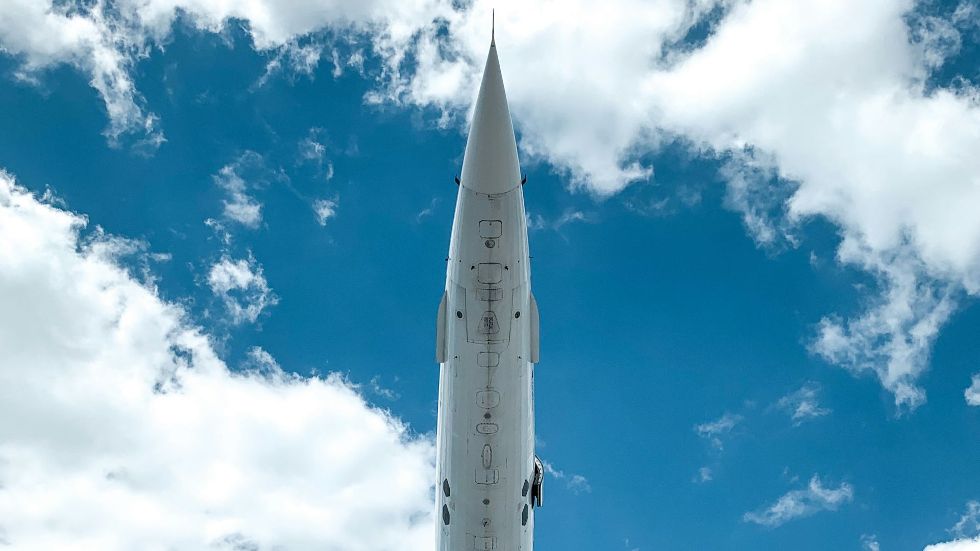 8. Le Concorde