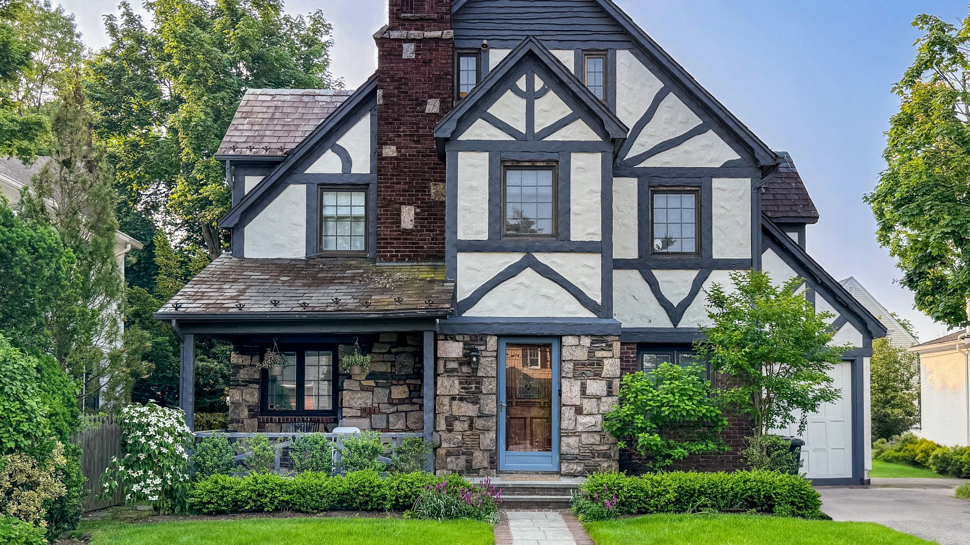 8. Les planchers en paille pourrie dans les maisons de style Tudor