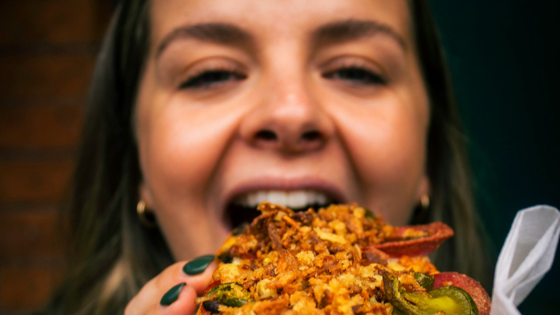 8. Vous prenez de grosses bouchées
