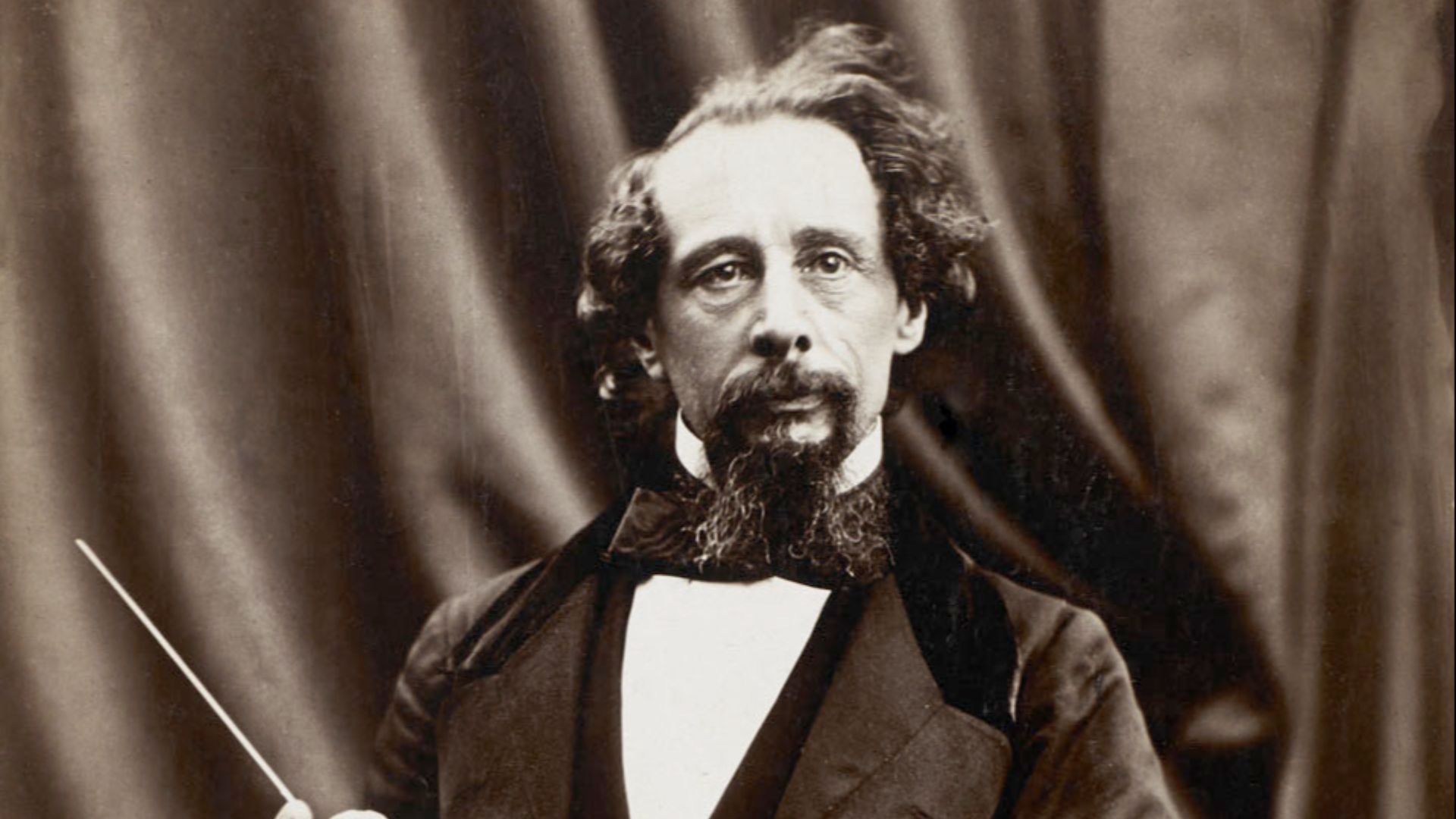 20 Authors Unmasked by Their Own Letters