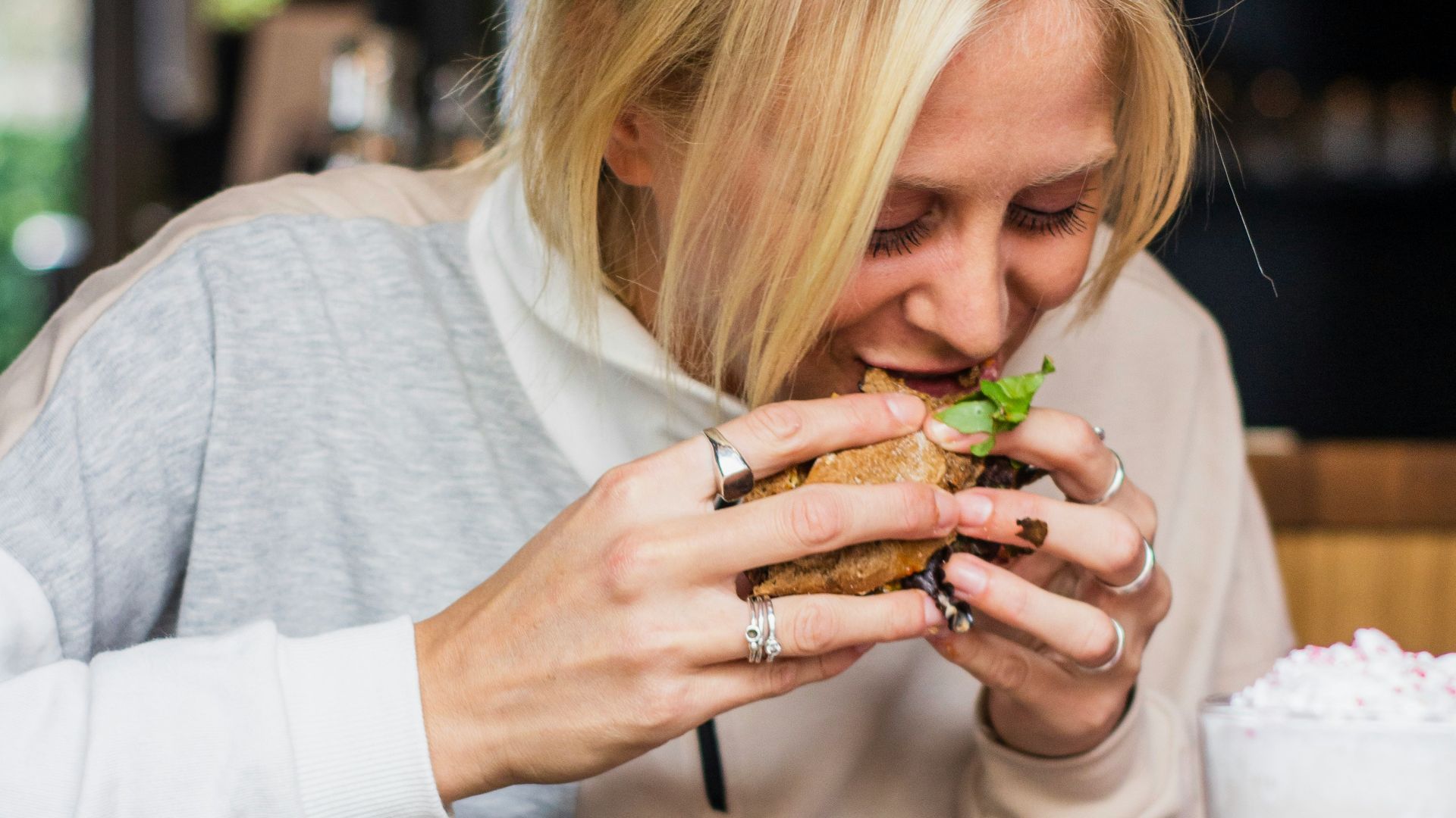 1. La digestion commence avant même que les aliments n'atteignent l'estomac