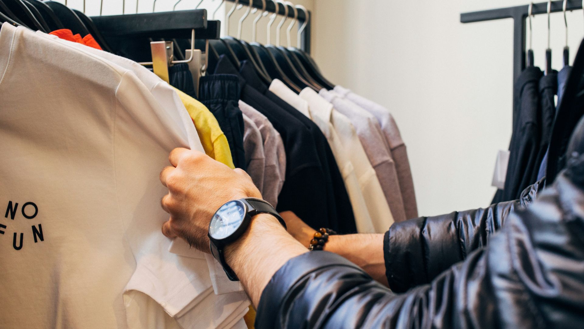 19. Ils estiment que chaque achat doit refléter leur identité