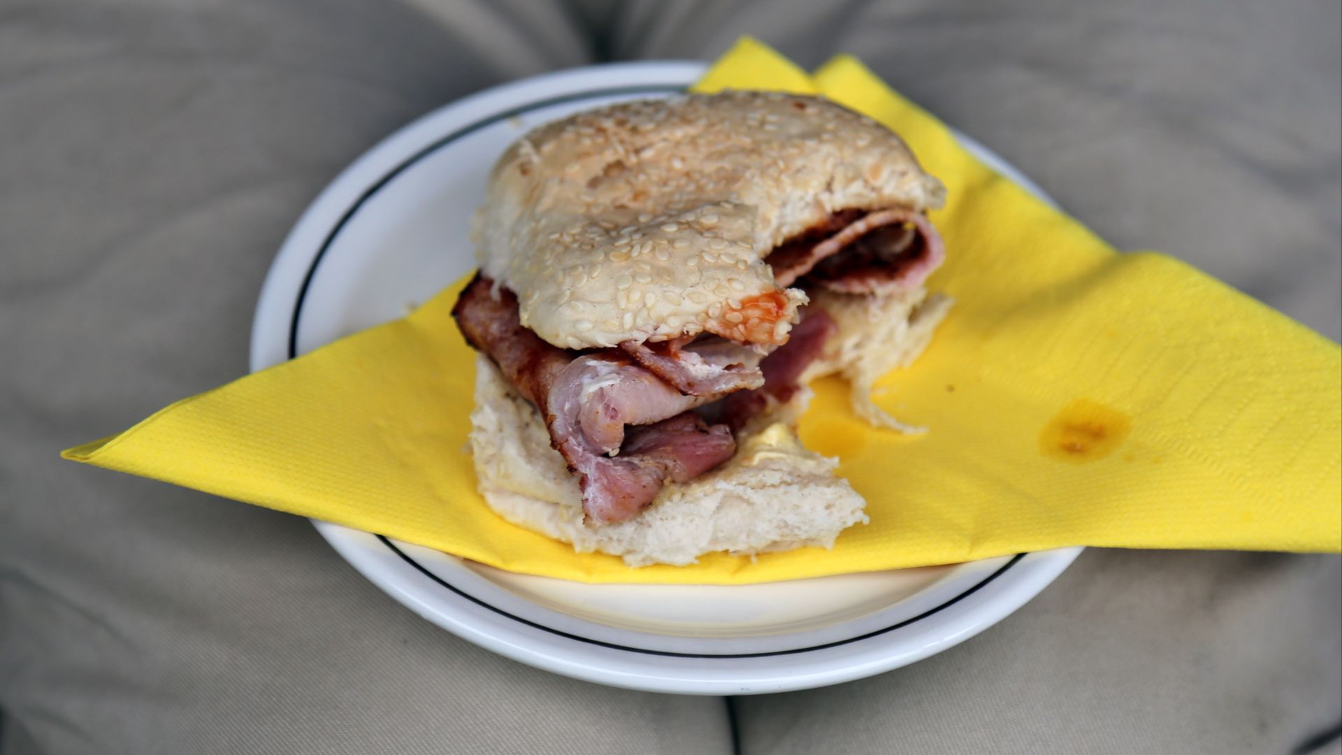 16. Sandwich au bacon