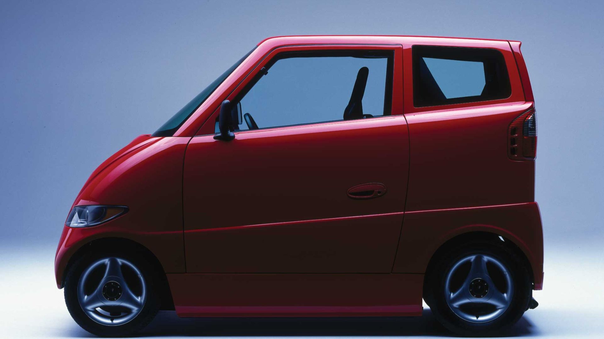 19. Tango T600