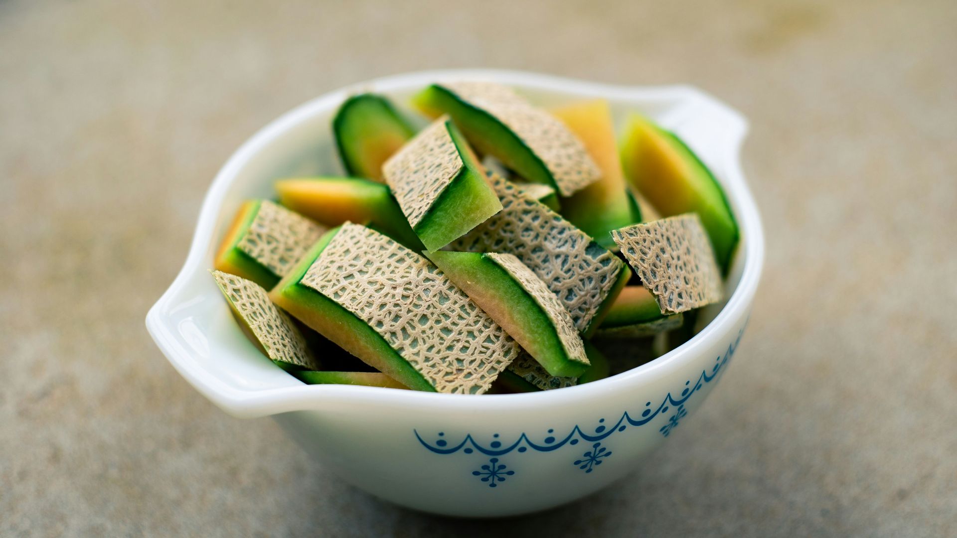6. Optez pour des fruits riches en eau