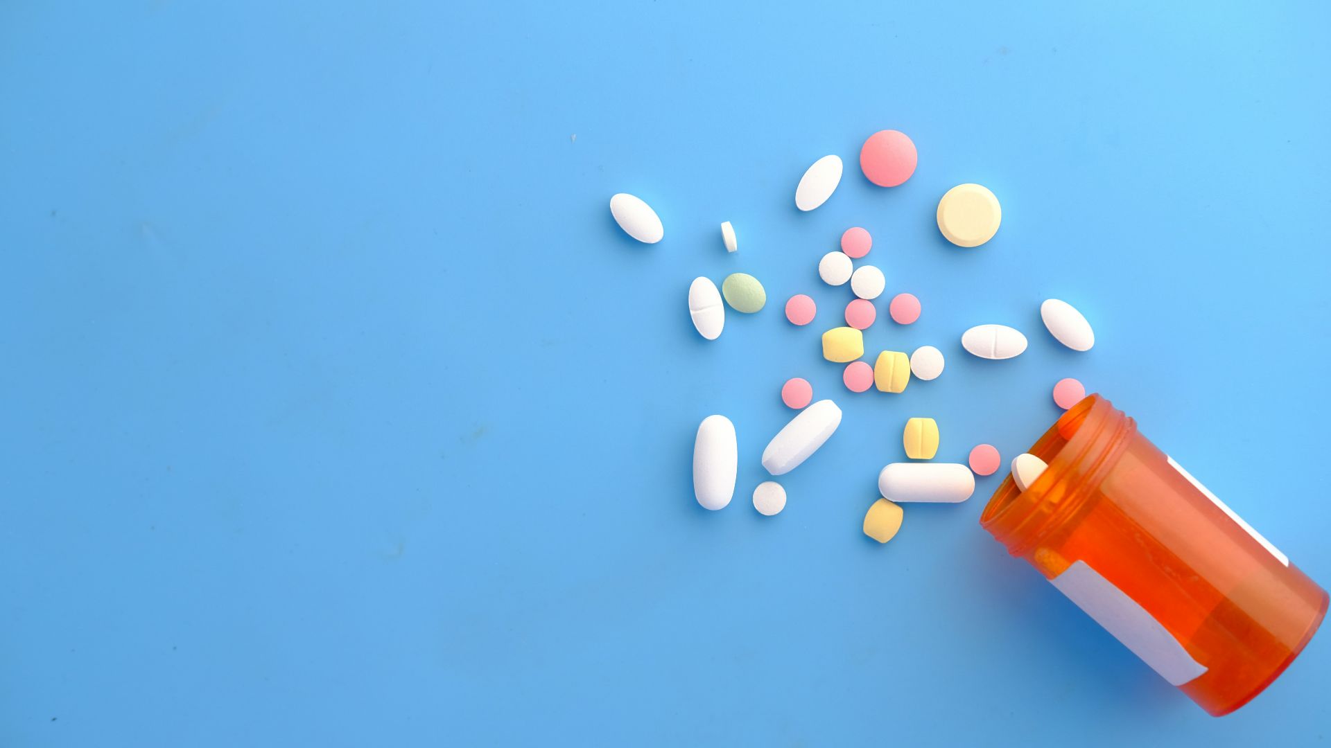 17. Prendre des antibiotiques alors qu'on n'en a pas besoin