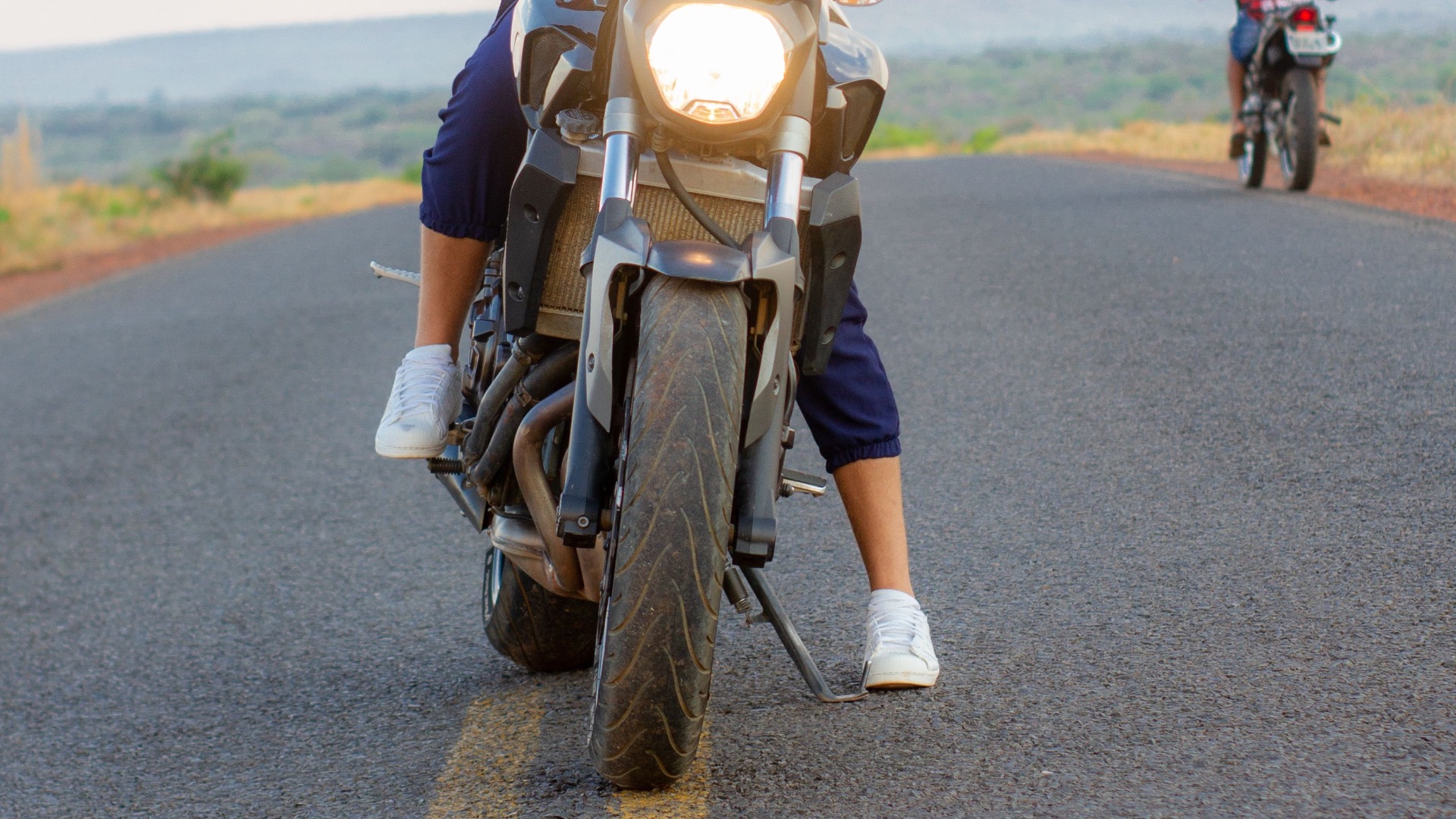 3. Les deux roues offrent moins de stabilité