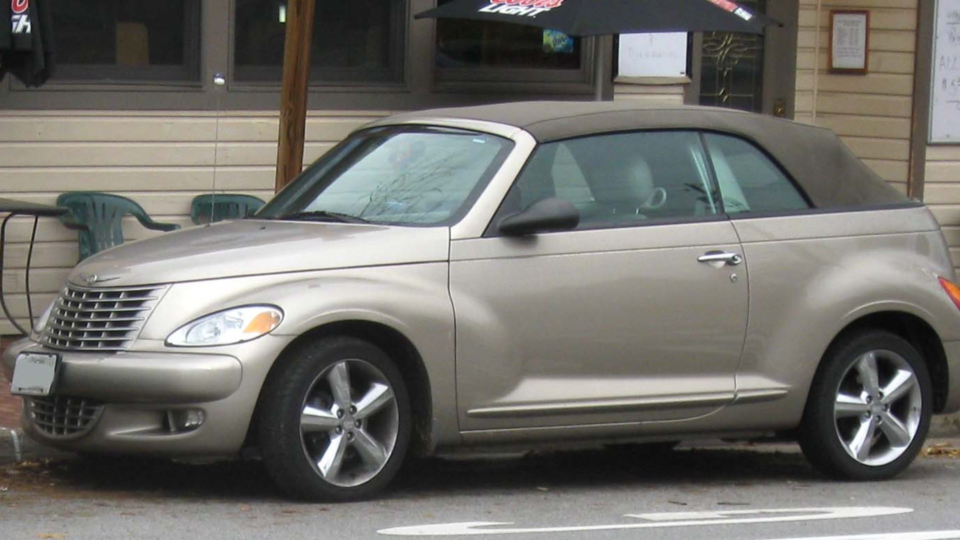 7. Chrysler PT Cruiser GT