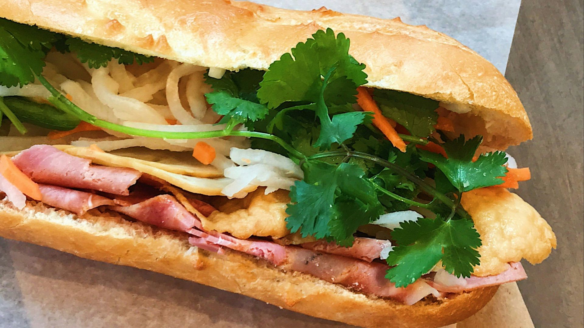 20. Bánh Mì