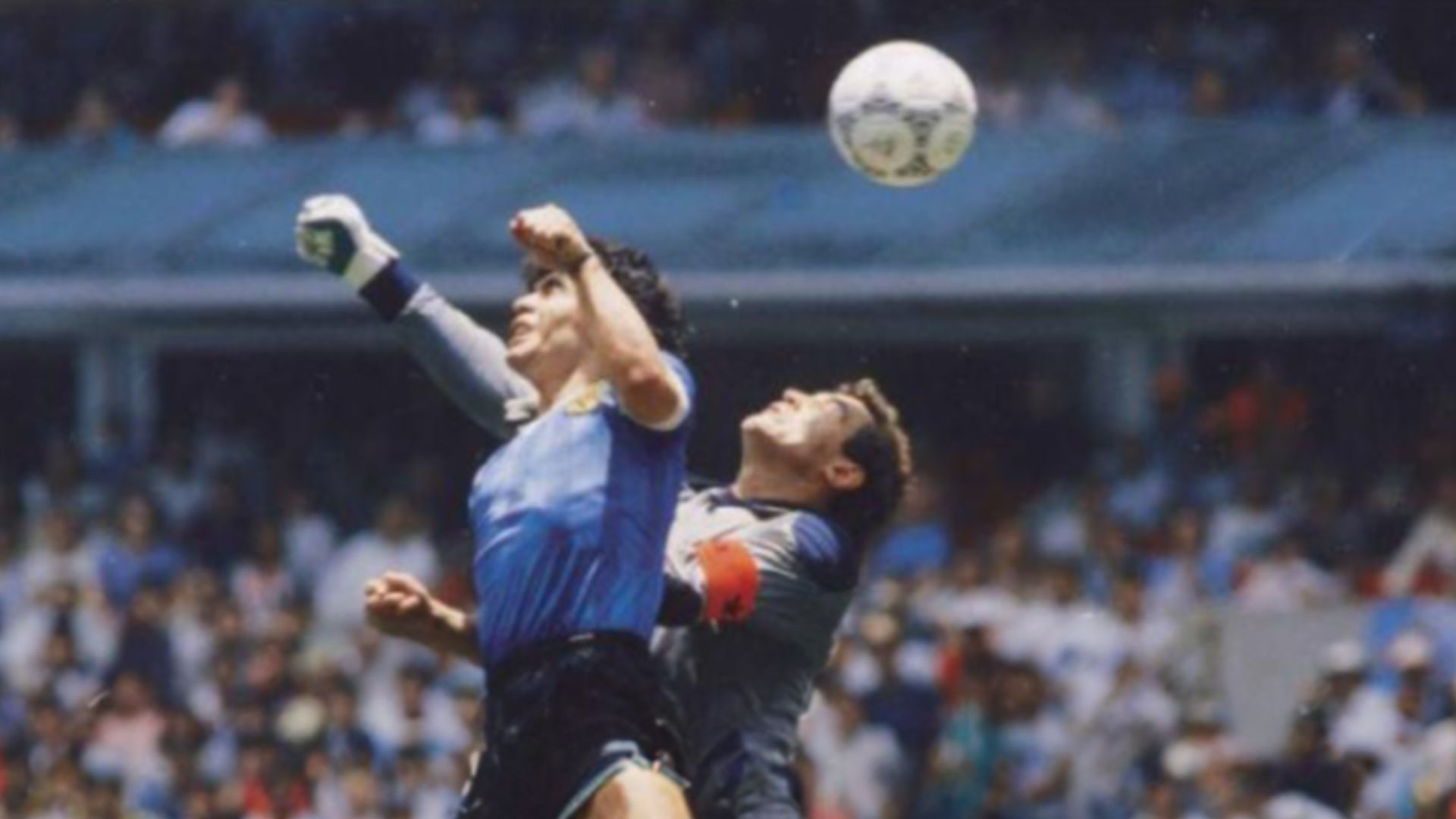 9. La « Main de Dieu » de Maradona