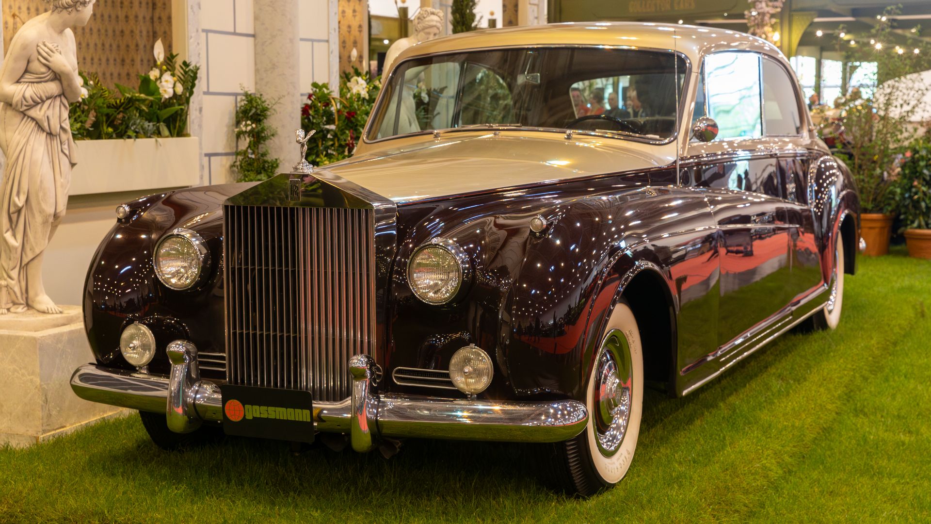 19. Rolls-Royce Phantom