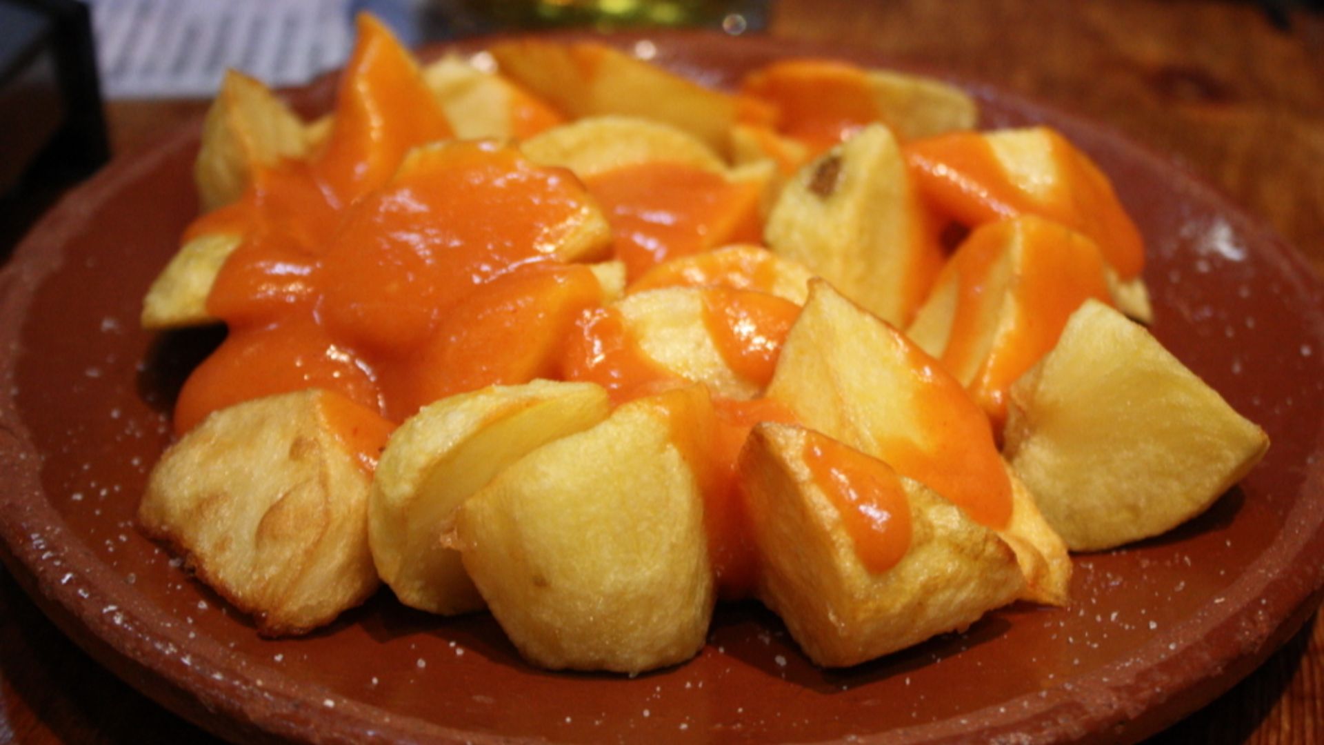 1. Patatas bravas