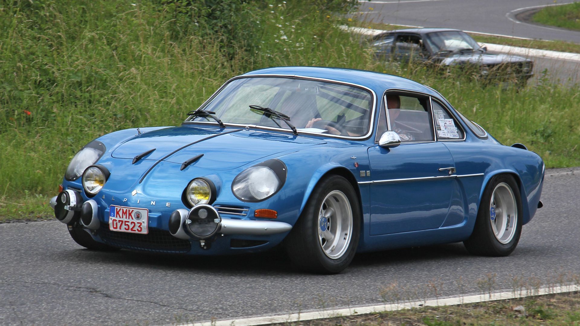 3. Alpine A110