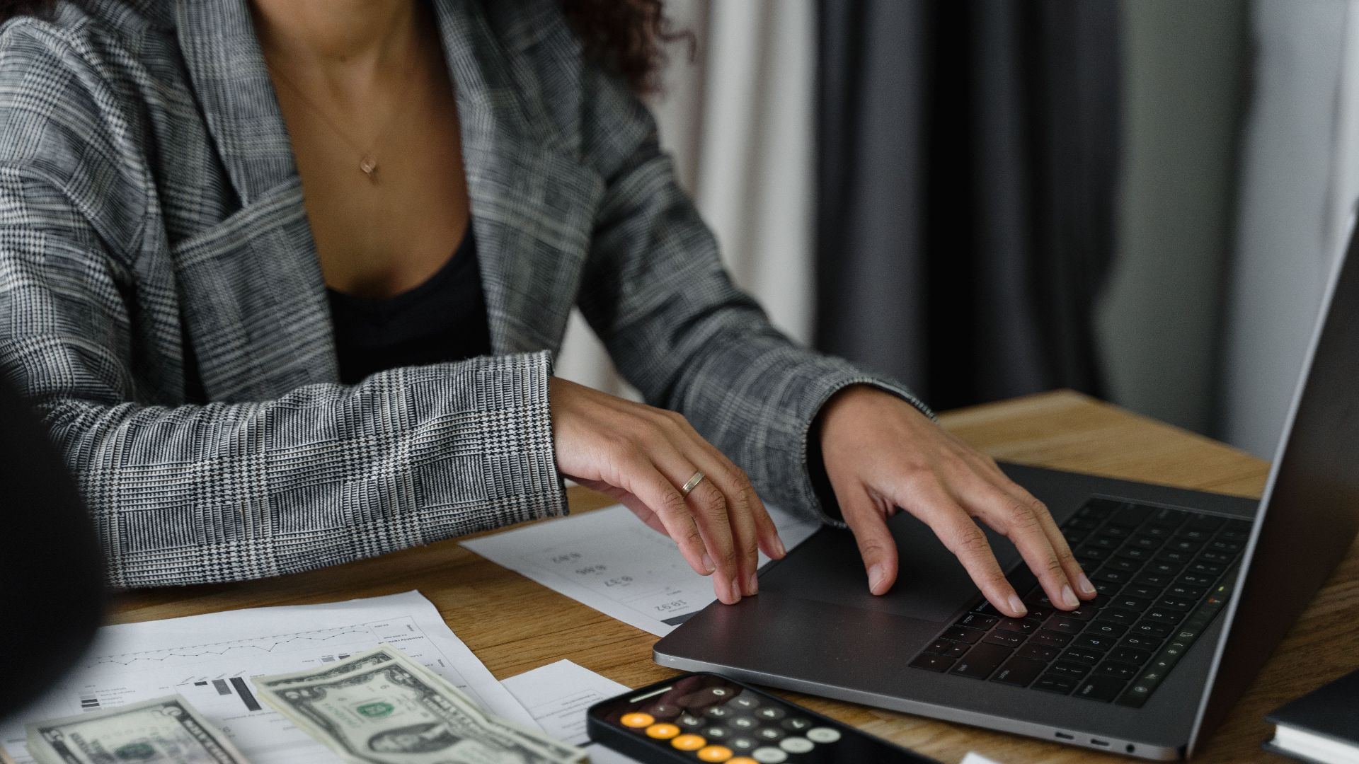 18. Gestion de la paie et des opérations bancaires sur support papier