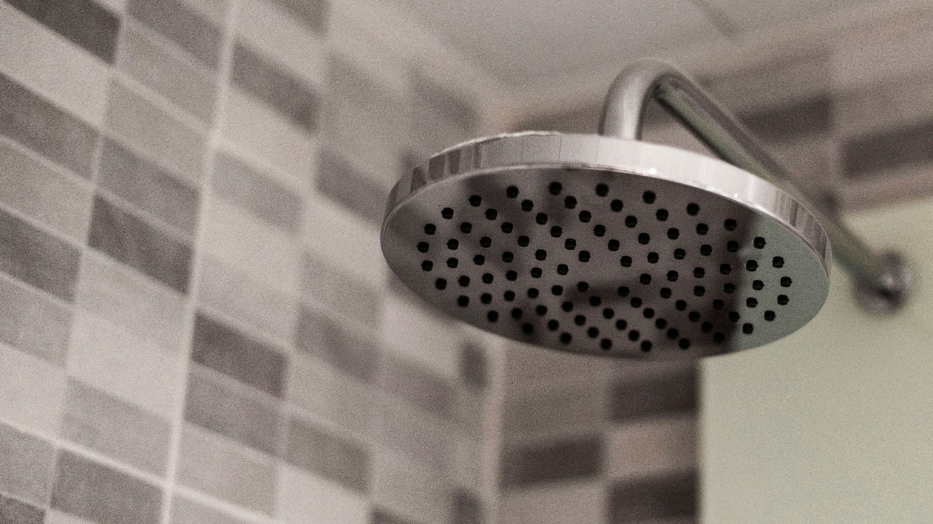 3. Remplacer la pomme de douche