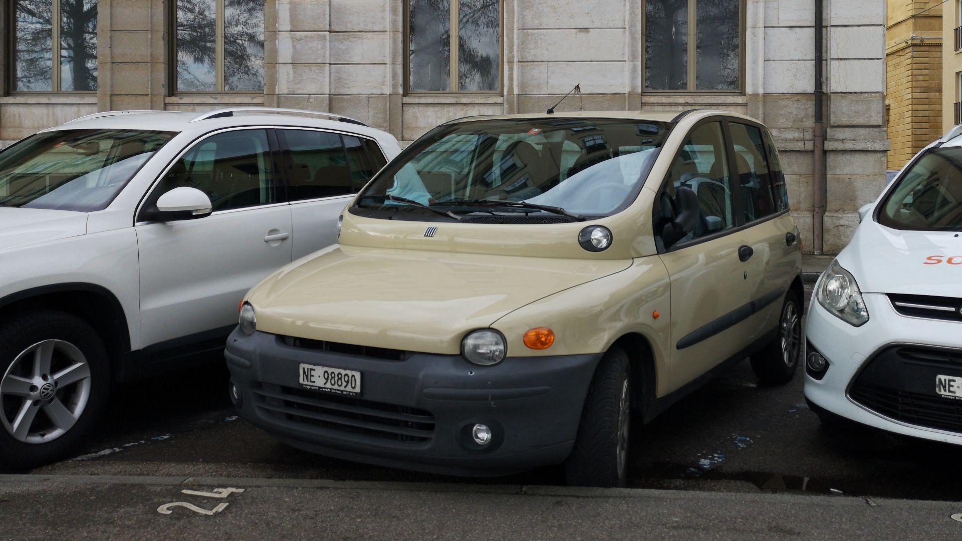 3. Fiat Multipla