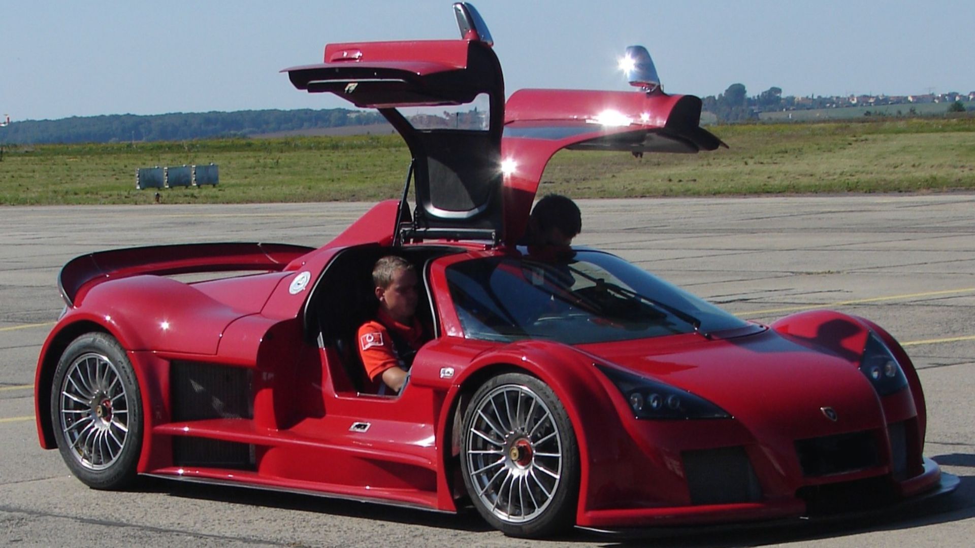 17. Gumpert Apollo