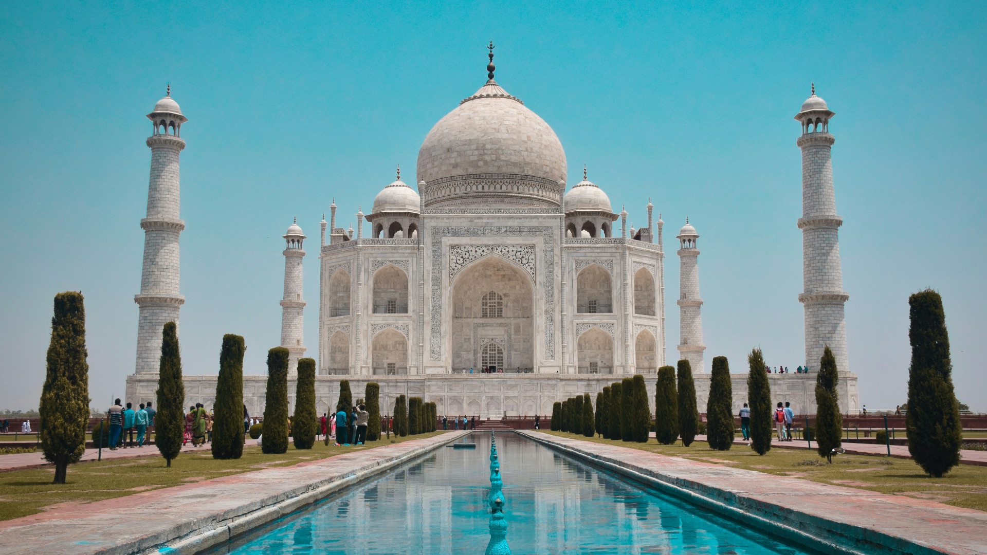 1. Le Taj Mahal