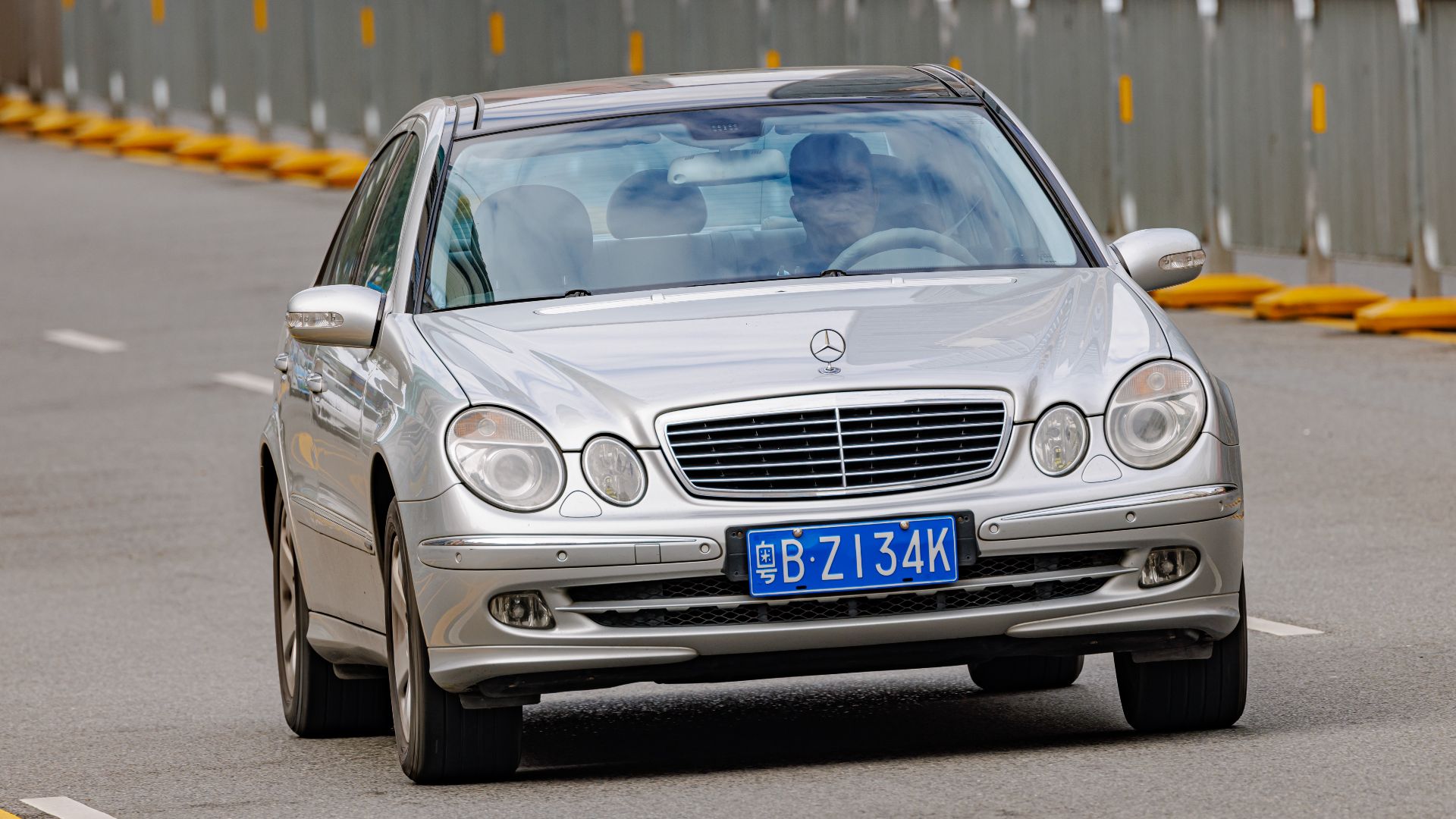 4. La Classe E W211