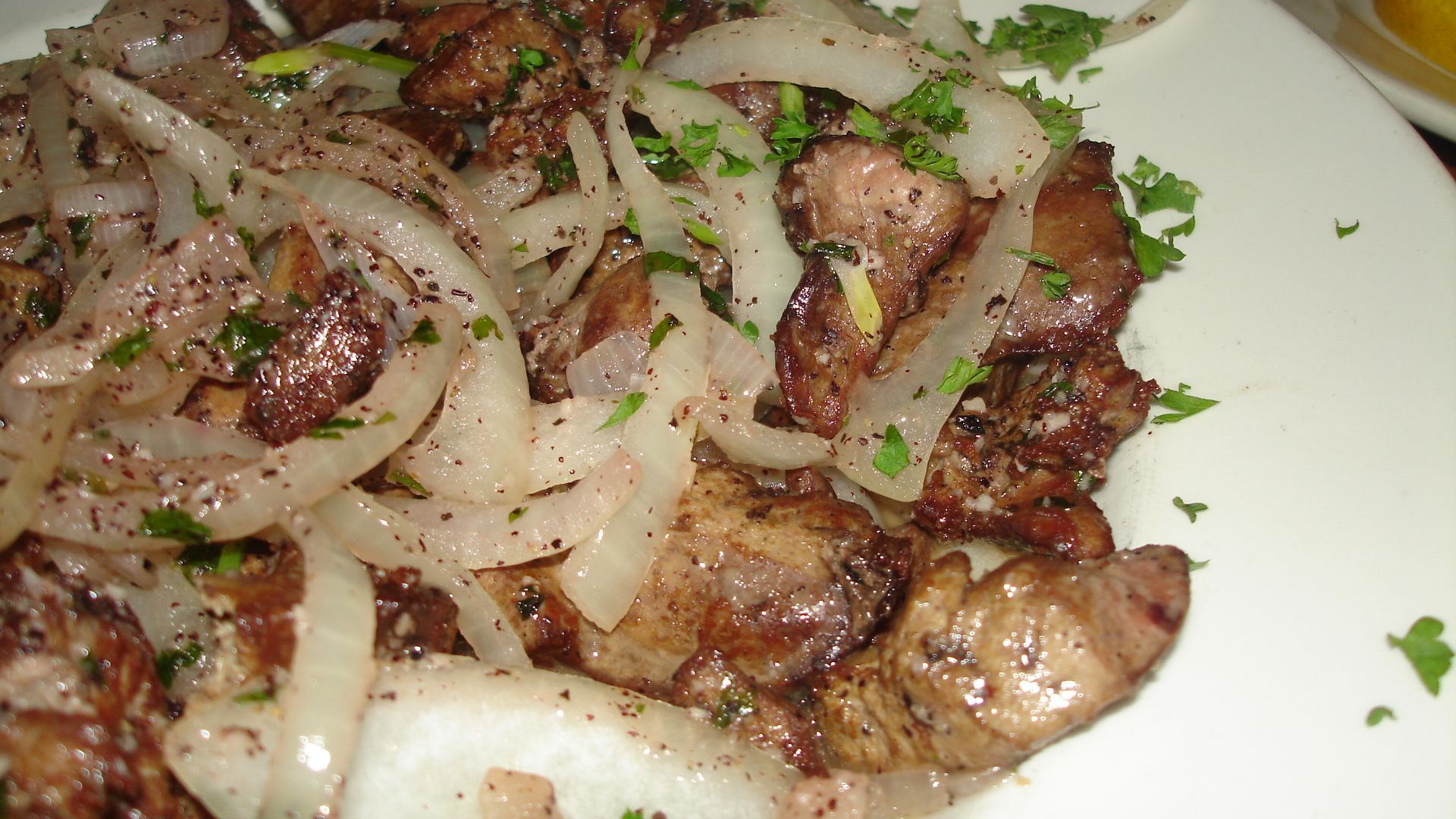 16. Foie aux oignons