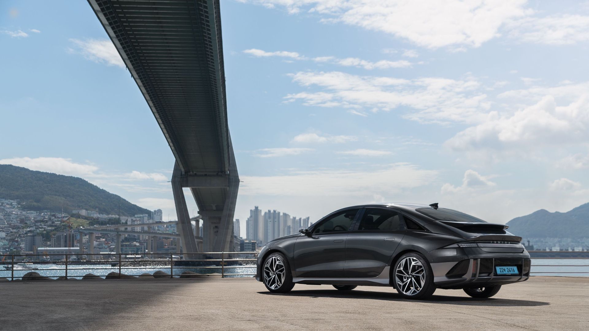 Hyundai Ioniq 6