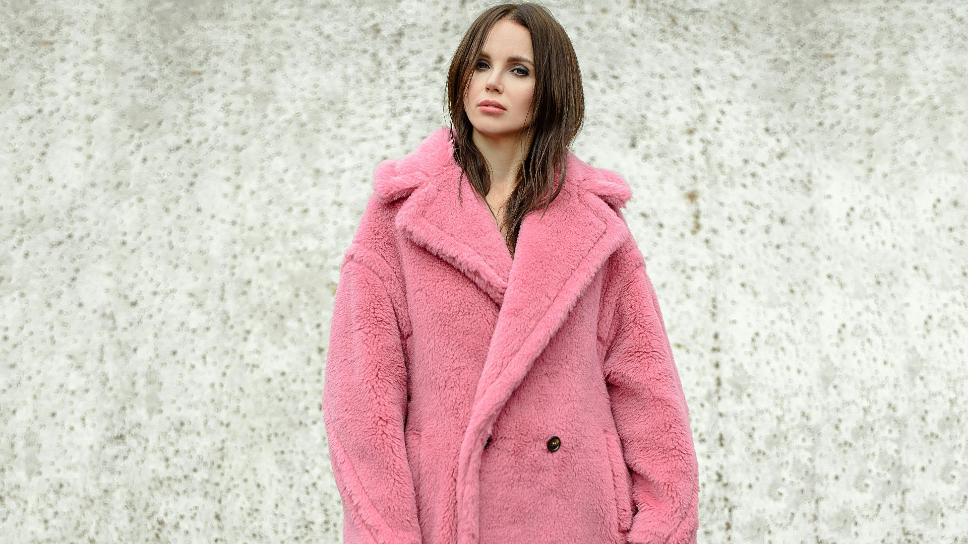 8. Le manteau qui fait sensation