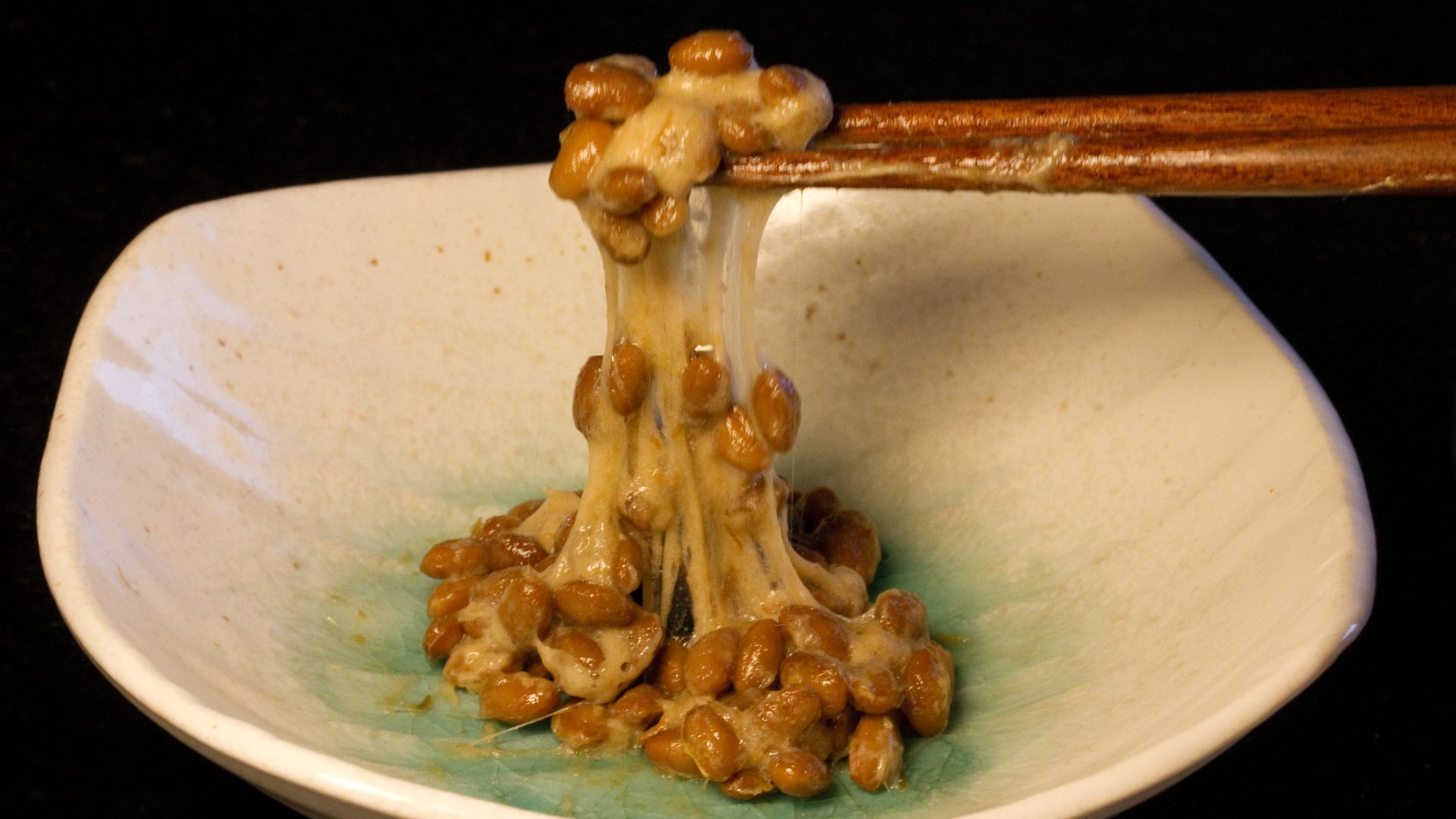 6. Le natto