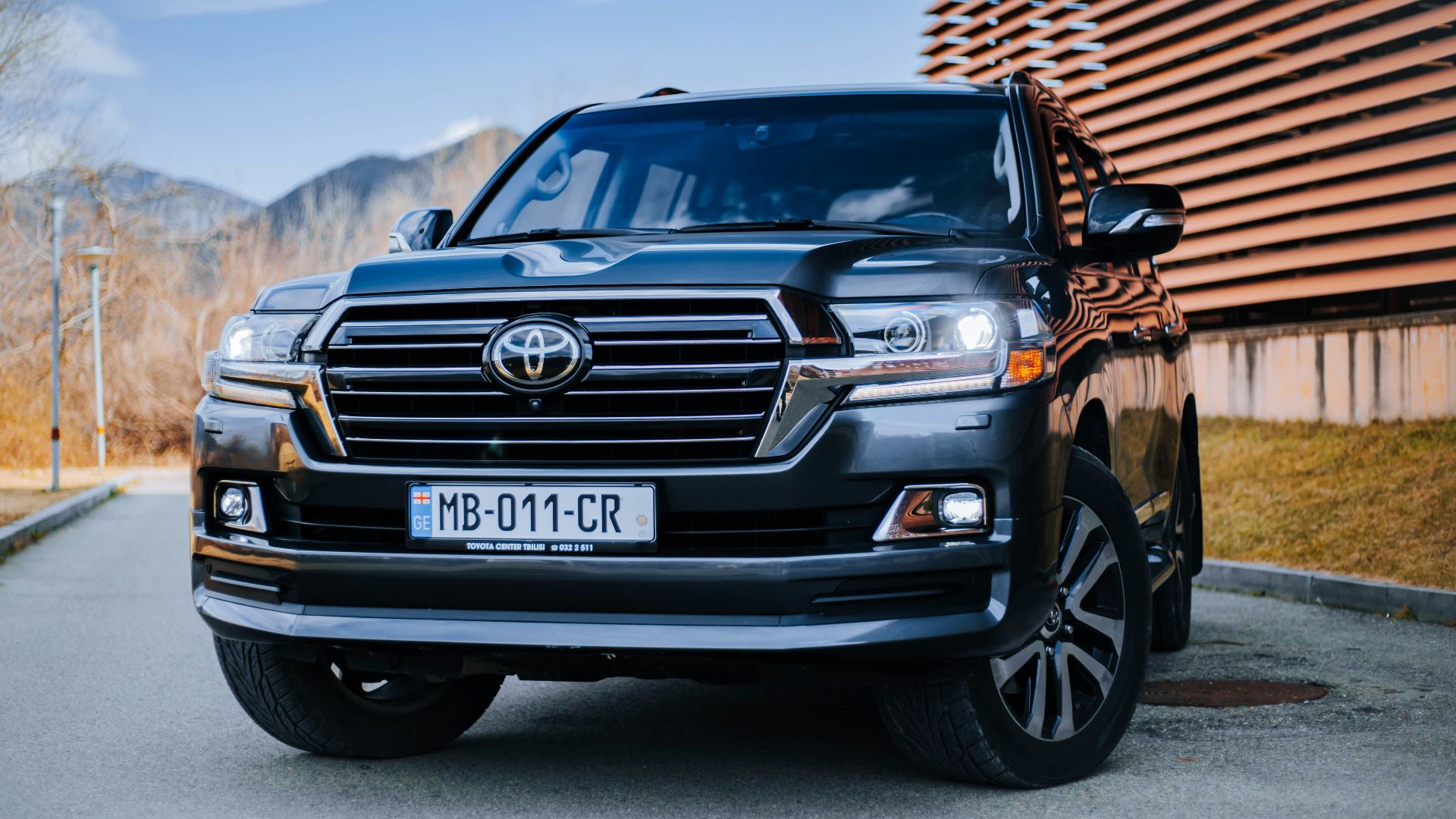 13. Toyota Land Cruiser