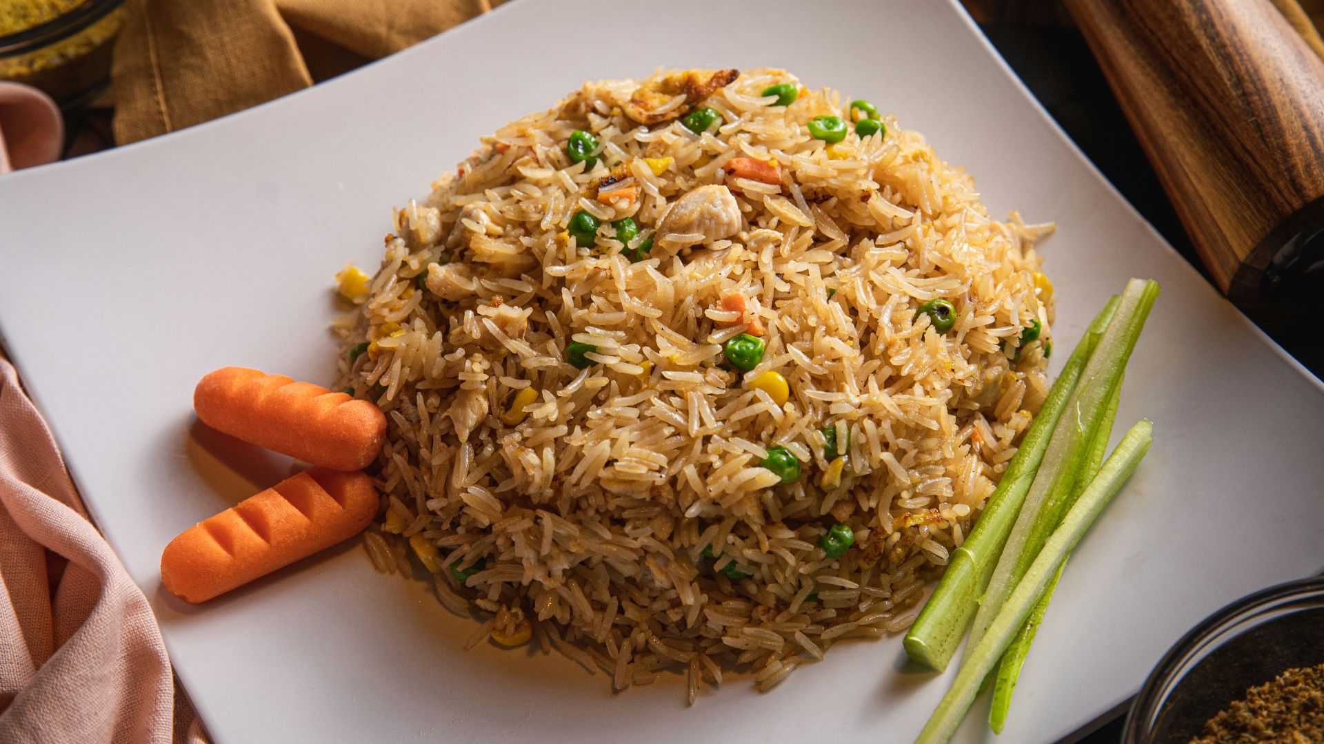 8. Riz frit au poulet