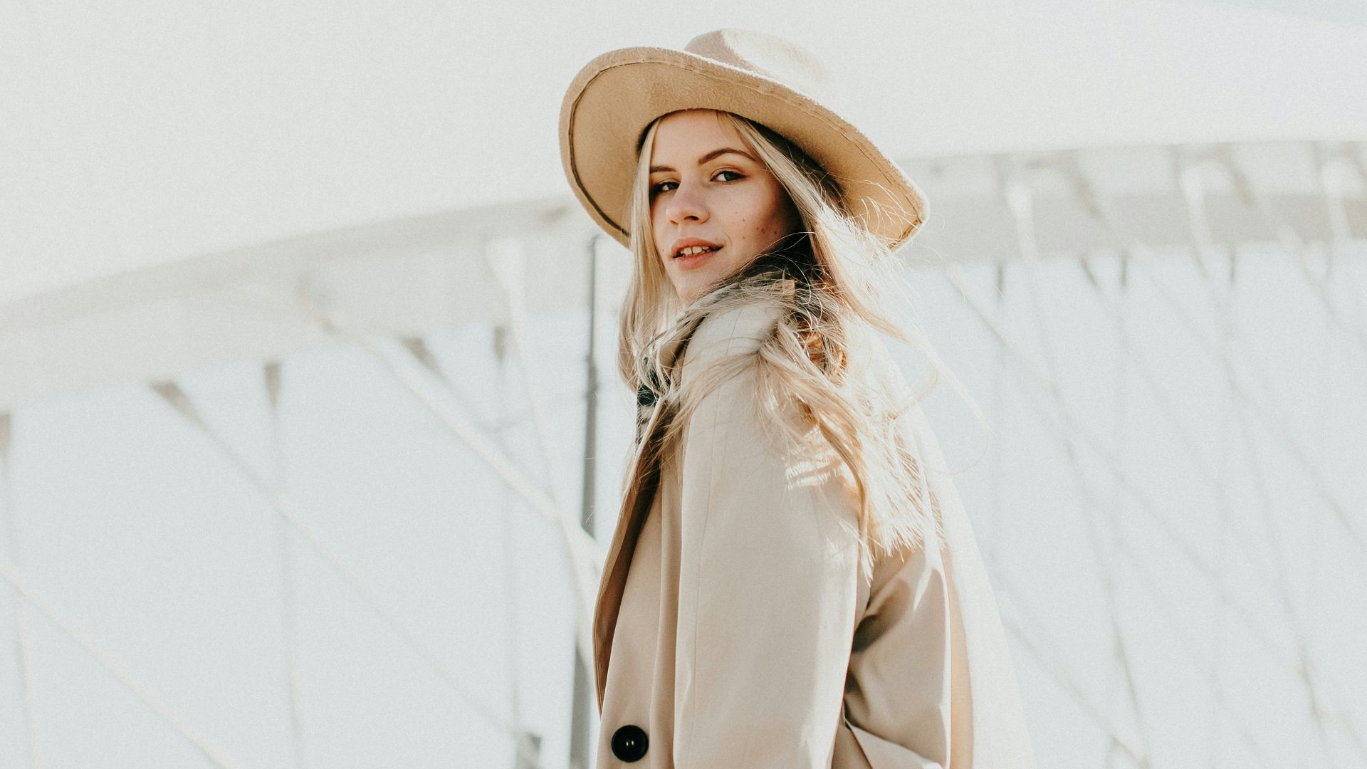 1. Les trench-coats protégeaient les officiers militaires