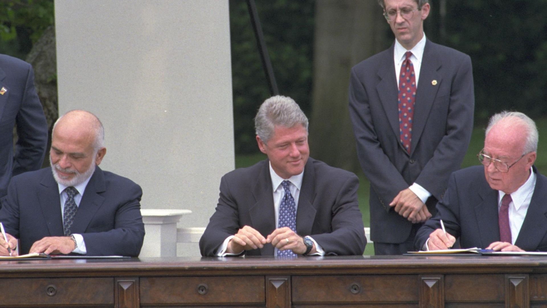 9. Yitzhak Rabin a été abattu à l'issue d'un rassemblement pour la paix