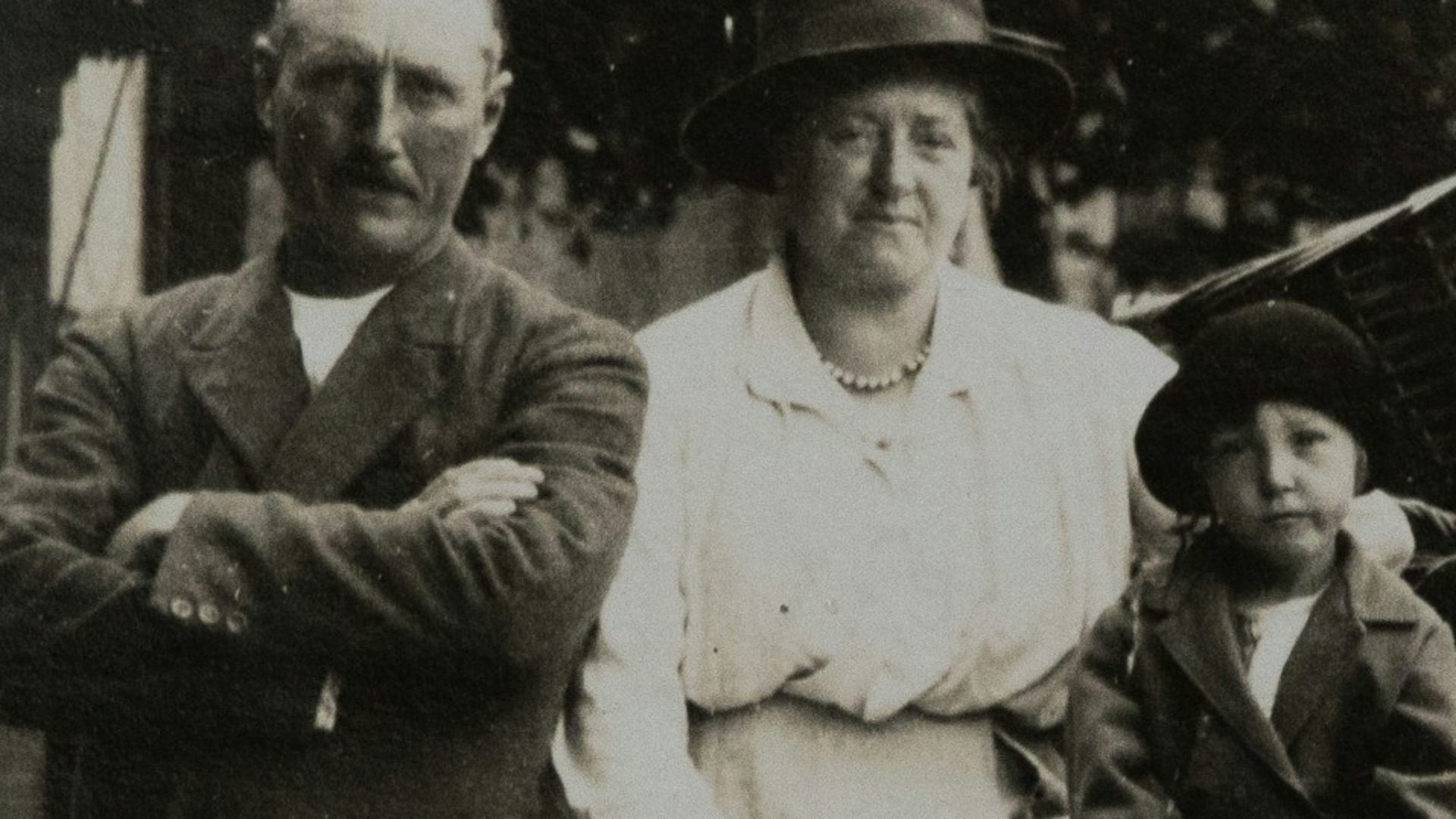 11. Une photo avec trois personnes peut présenter des risques