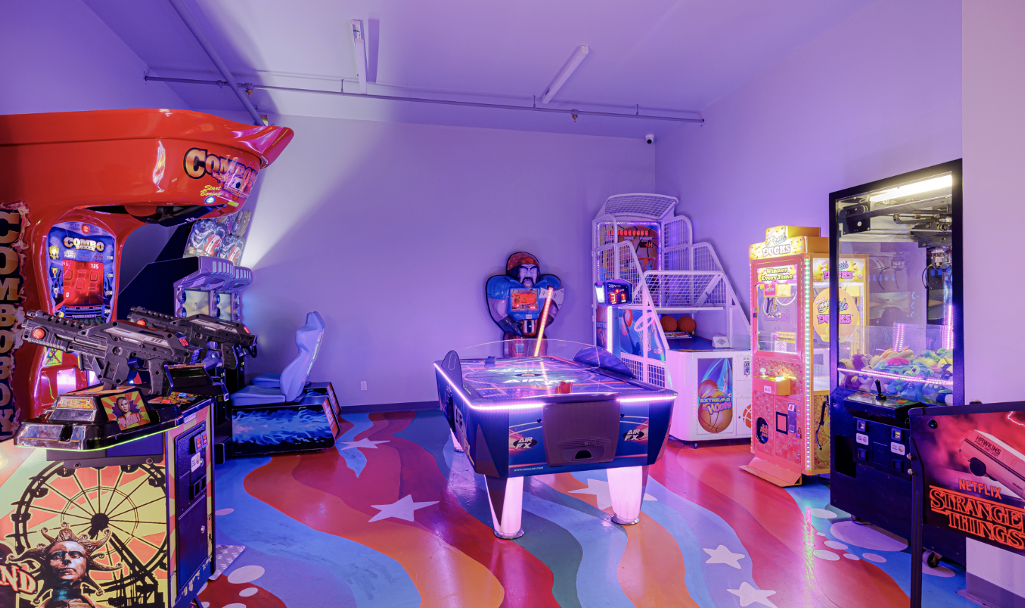 Salle d'arcades