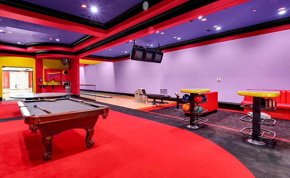 Game room