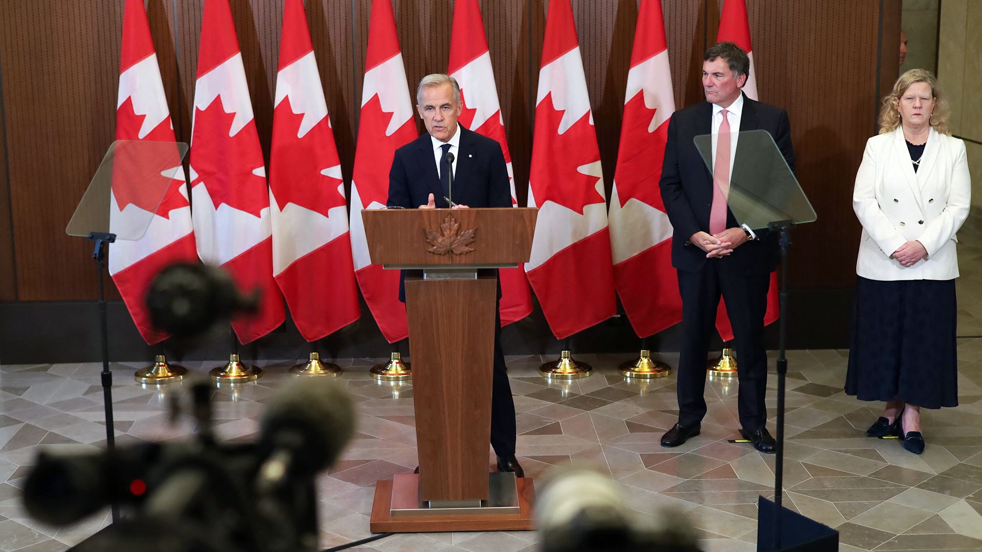 Carney Warns Washington