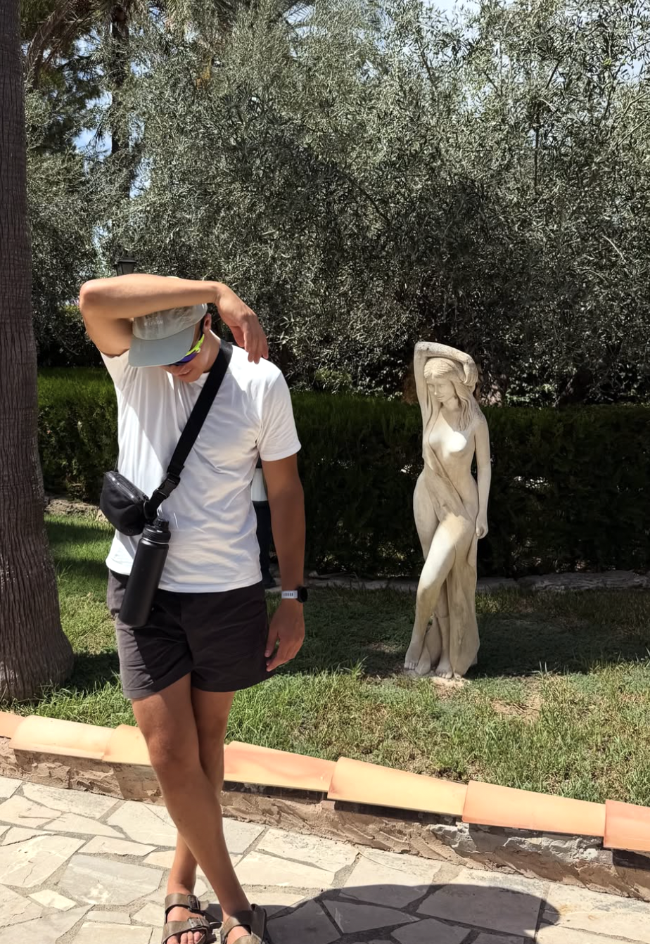 Statue