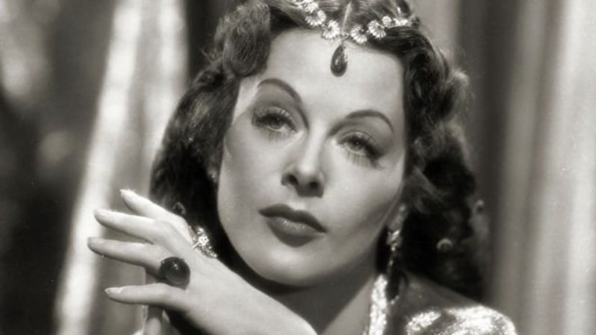 9. Hedy Lamarr