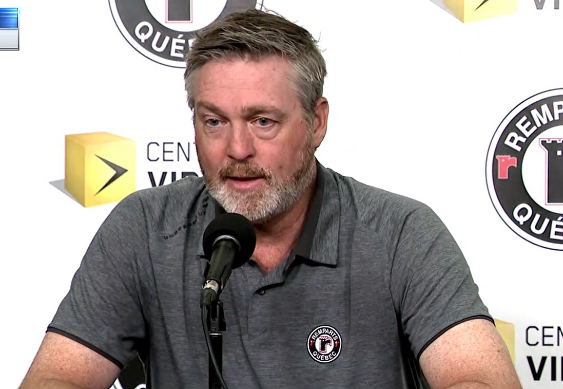 The time Patrick Roy benched Louis Domingue for sh*tting himself