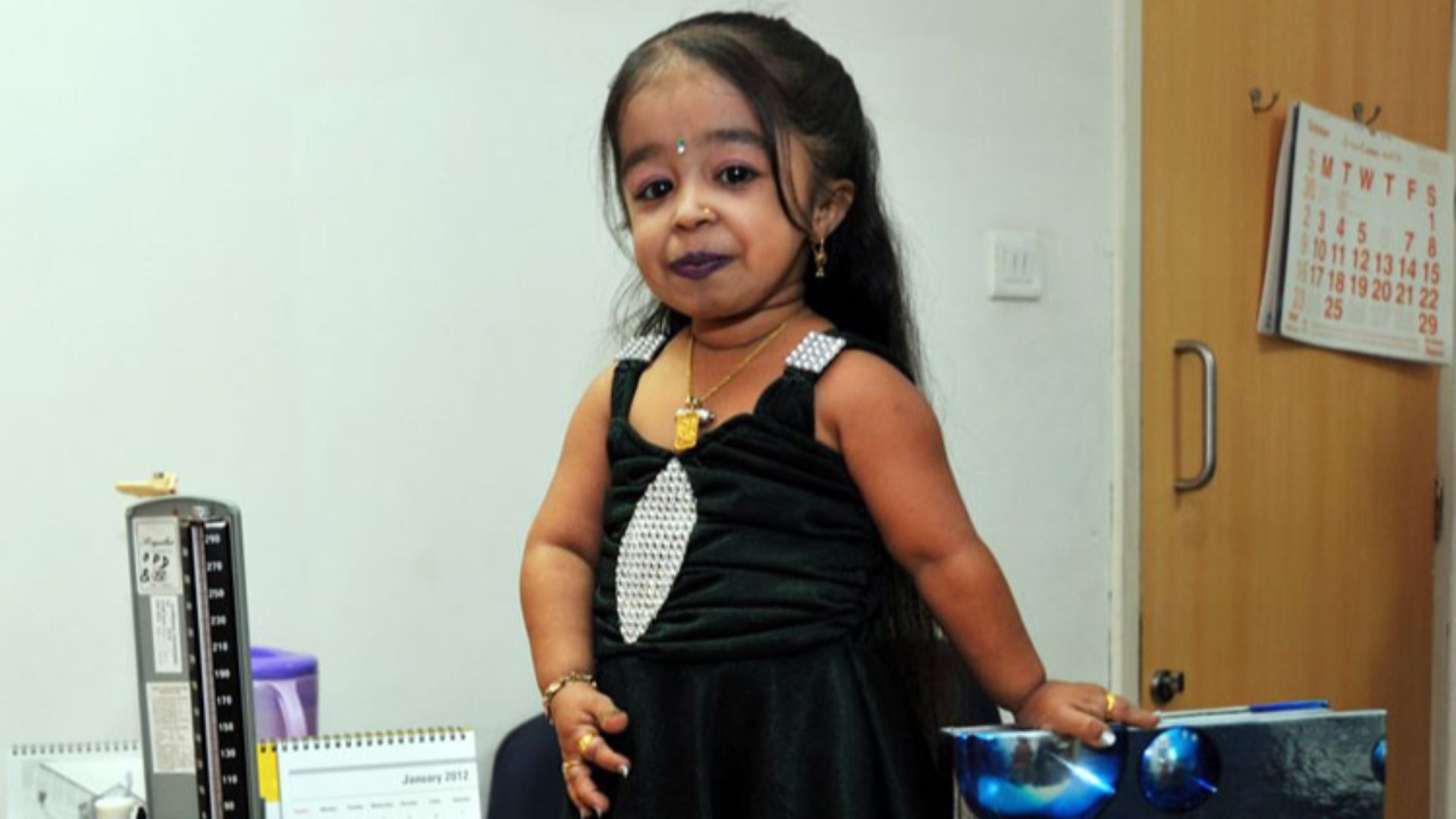 2. La taille de Jyoti Amge : 24,7 pouces