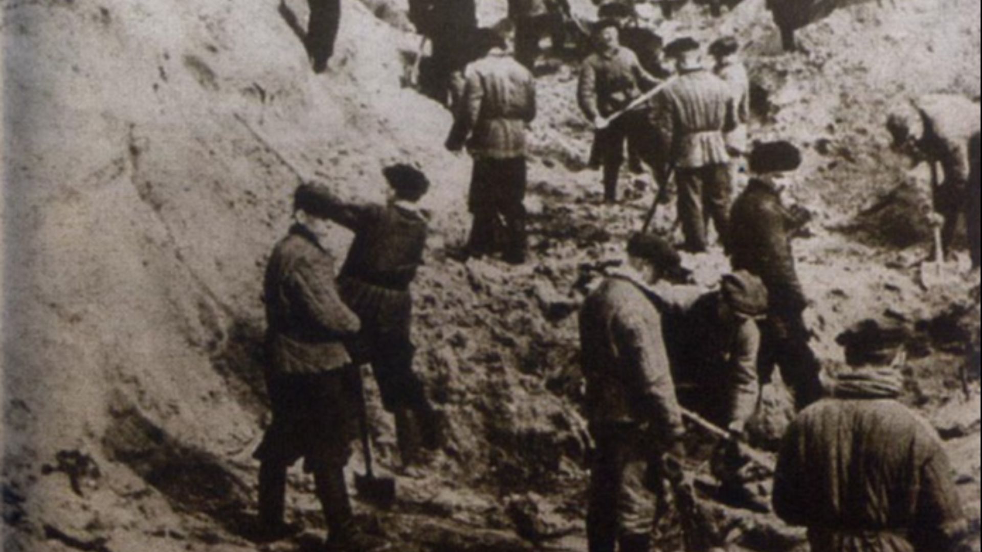 18. Le massacre de Katyn