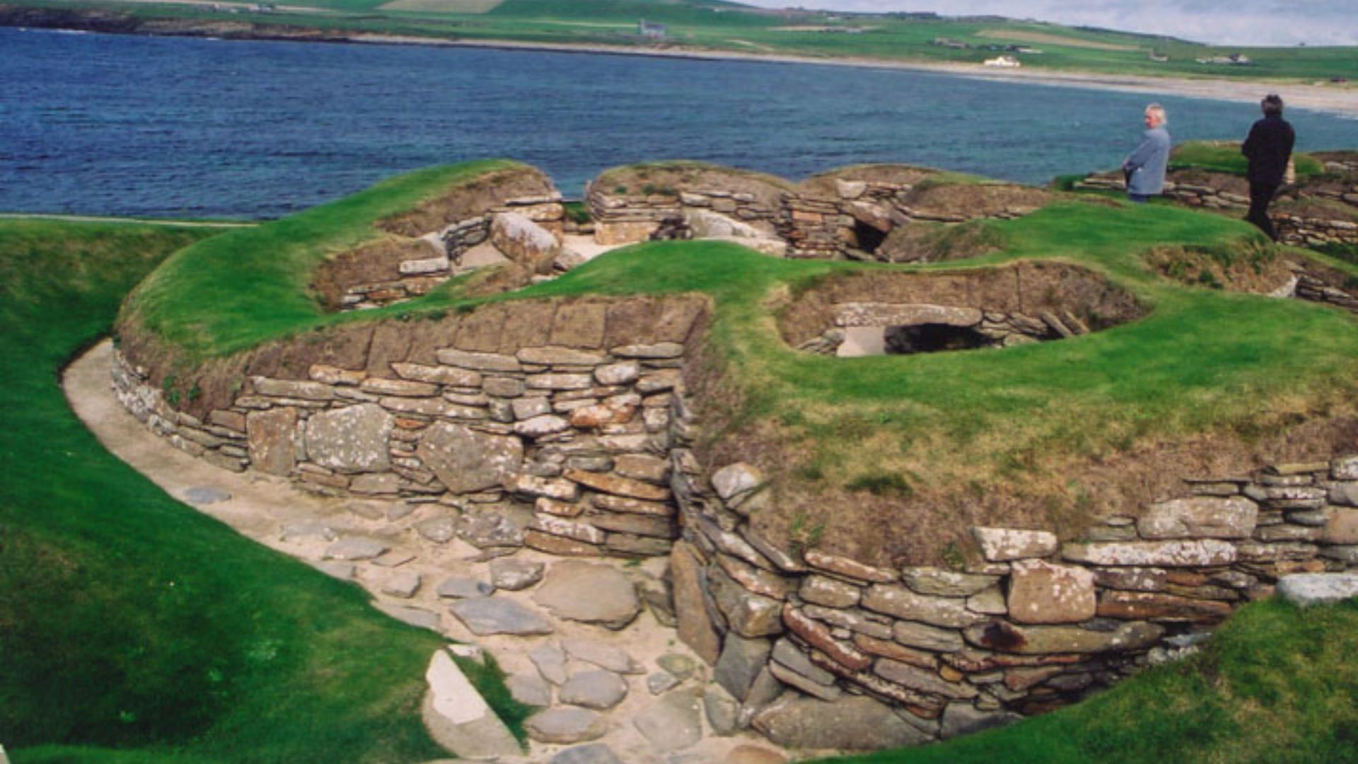 11. Skara Brae, Écosse