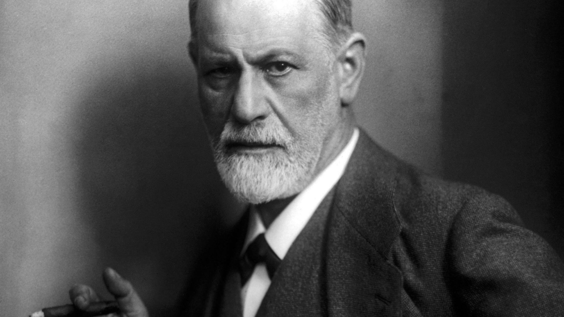 17. Sigmund Freud
