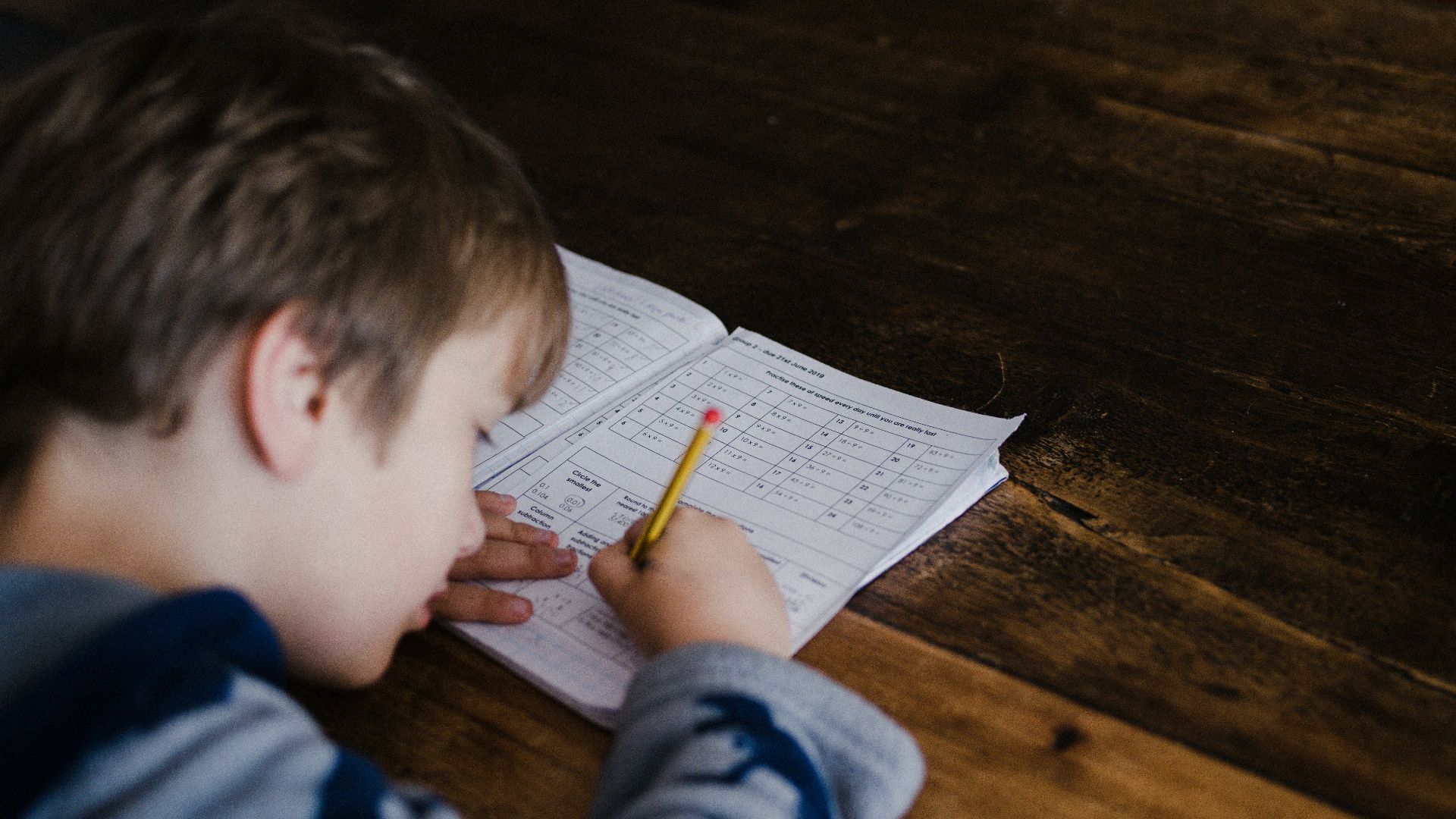 6. Devoirs