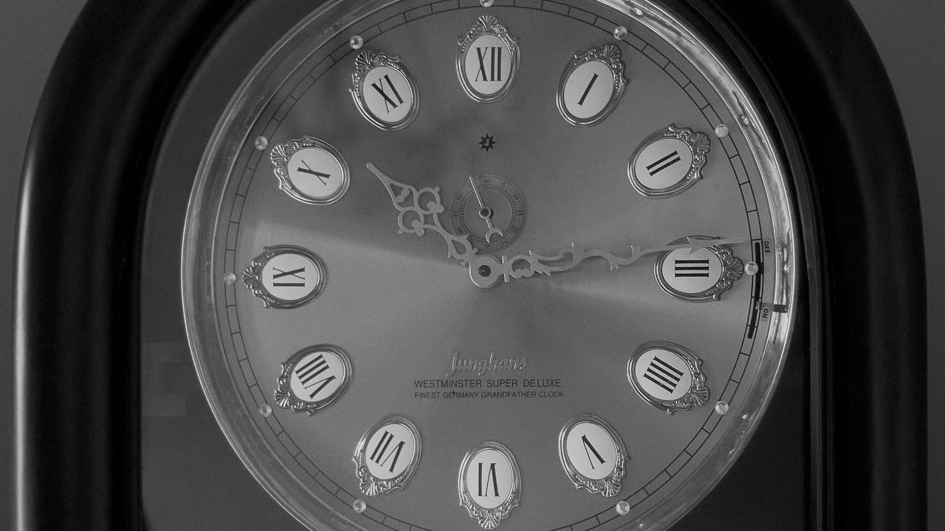2. Les horloges se sont arrêtées au moment du décès