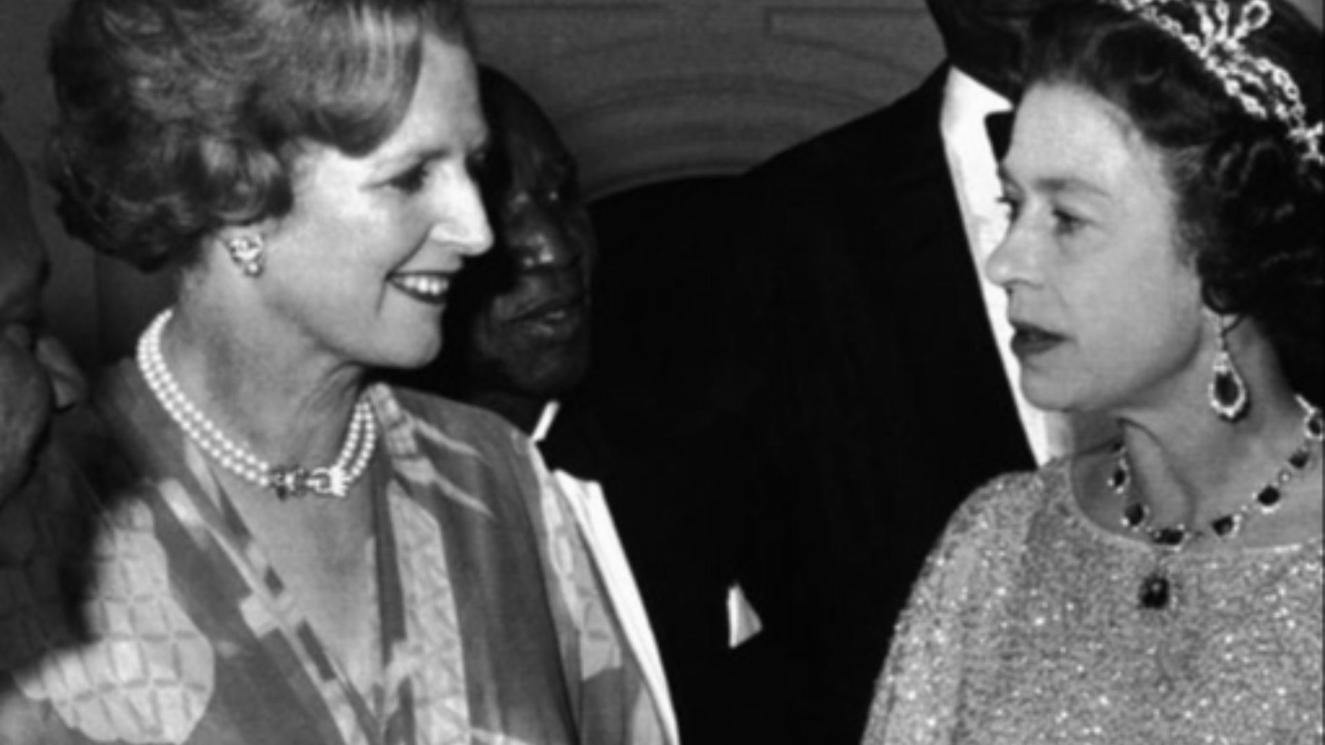 7. Réunions privées répétées avec le Premier ministre